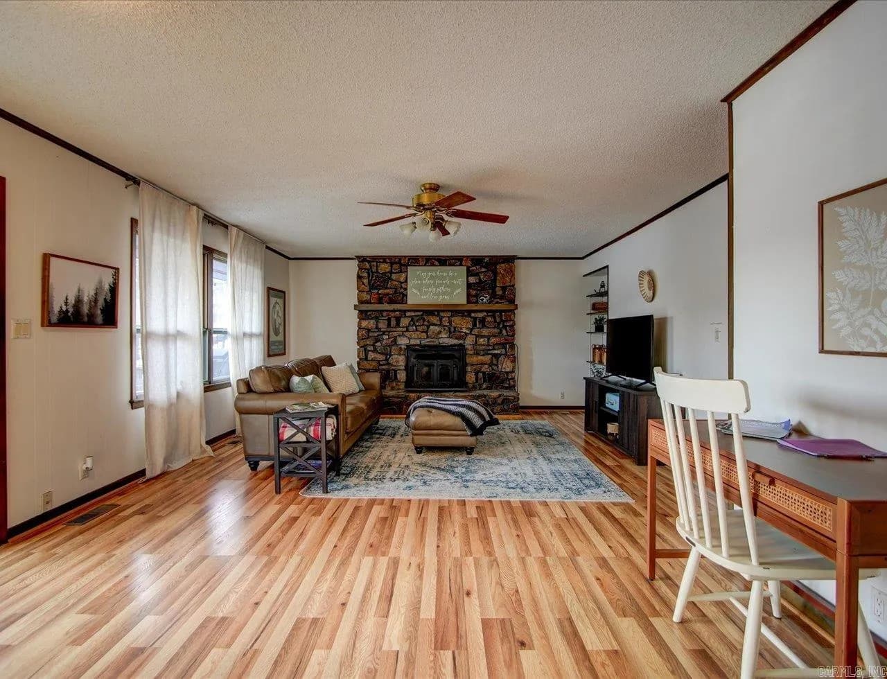 Property at 3  Guadalajara - Image 8