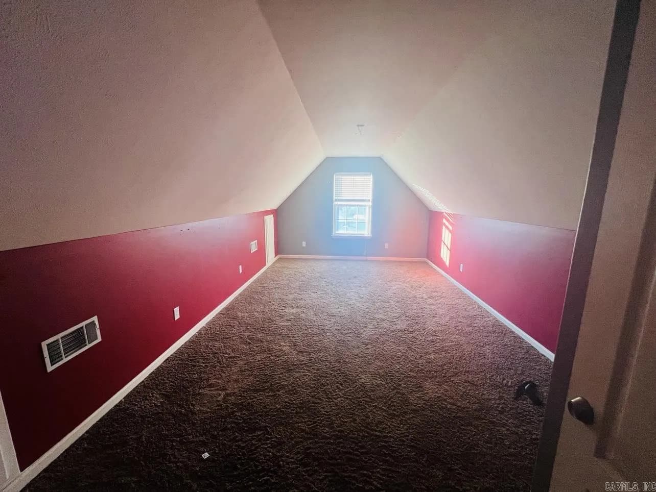 Property at 2102  Duane - Image 26