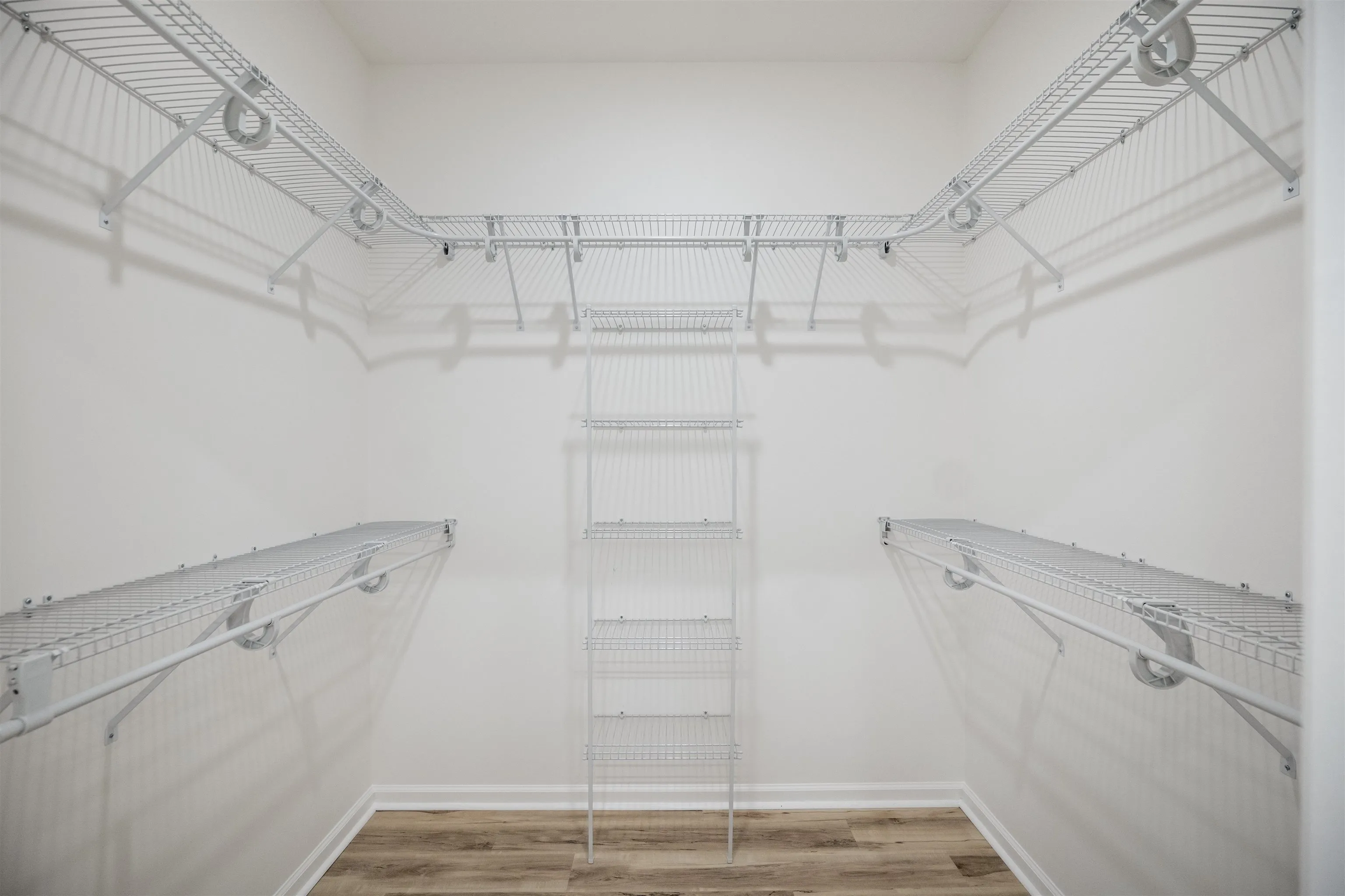 Property at 1808 N Oak - Image 22
