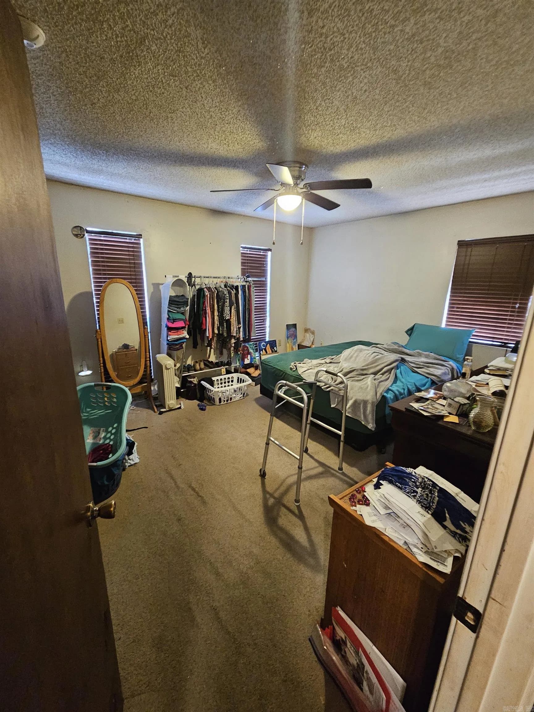 Property at 612  Briar - Image 19
