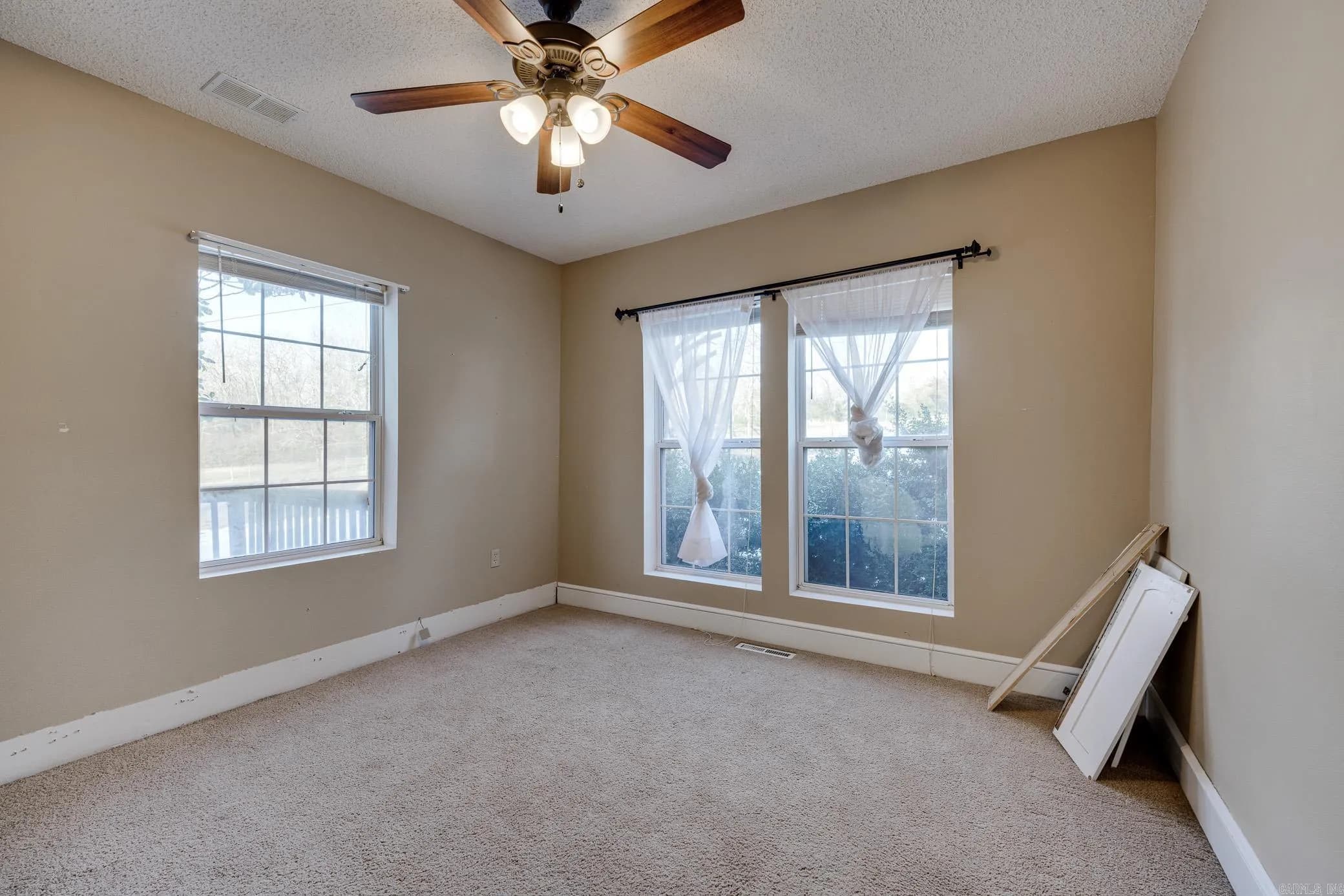 Property at 127  Highway 285 north - Image 32