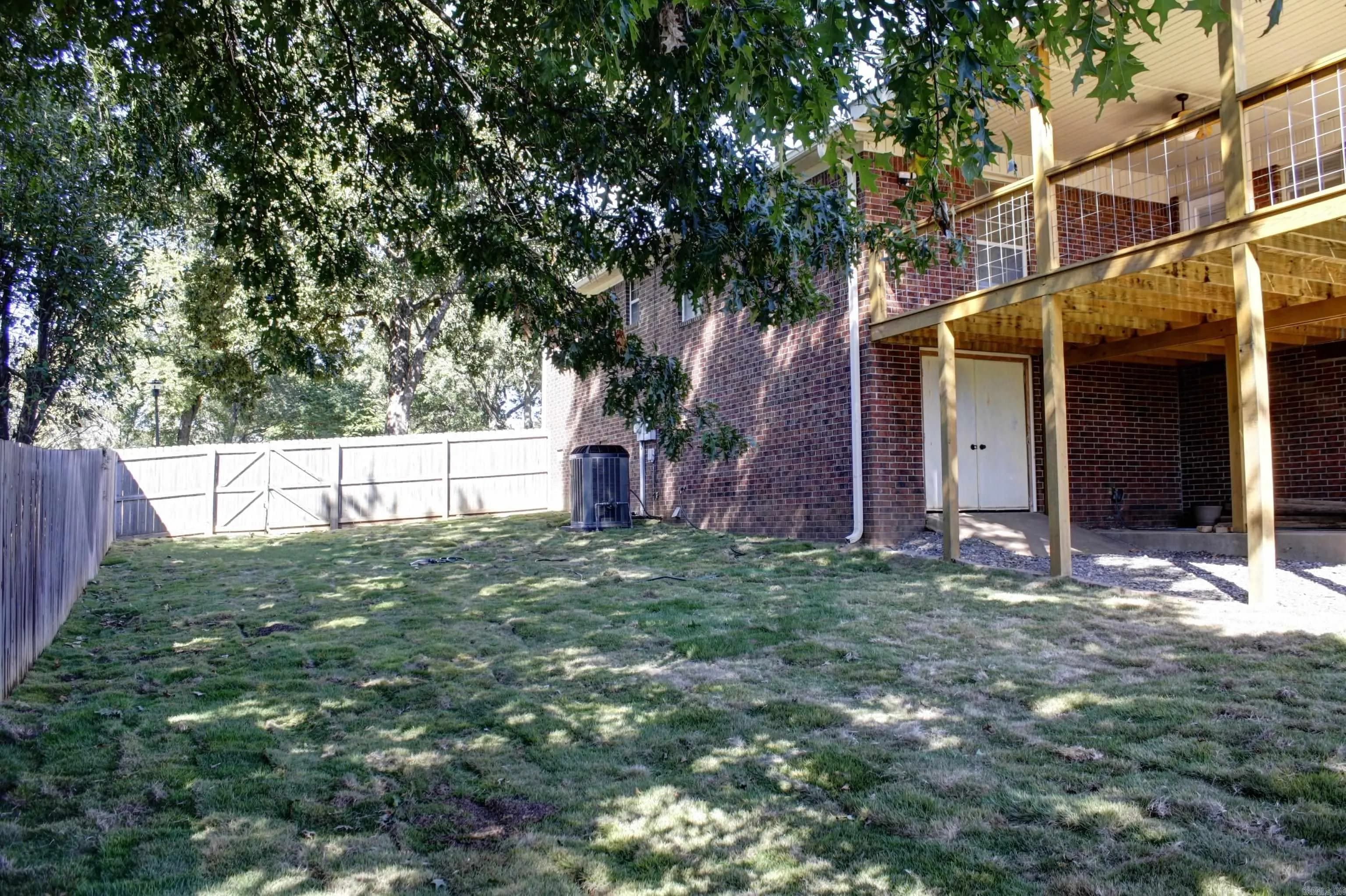 Property at 312  Live oak - Image 44
