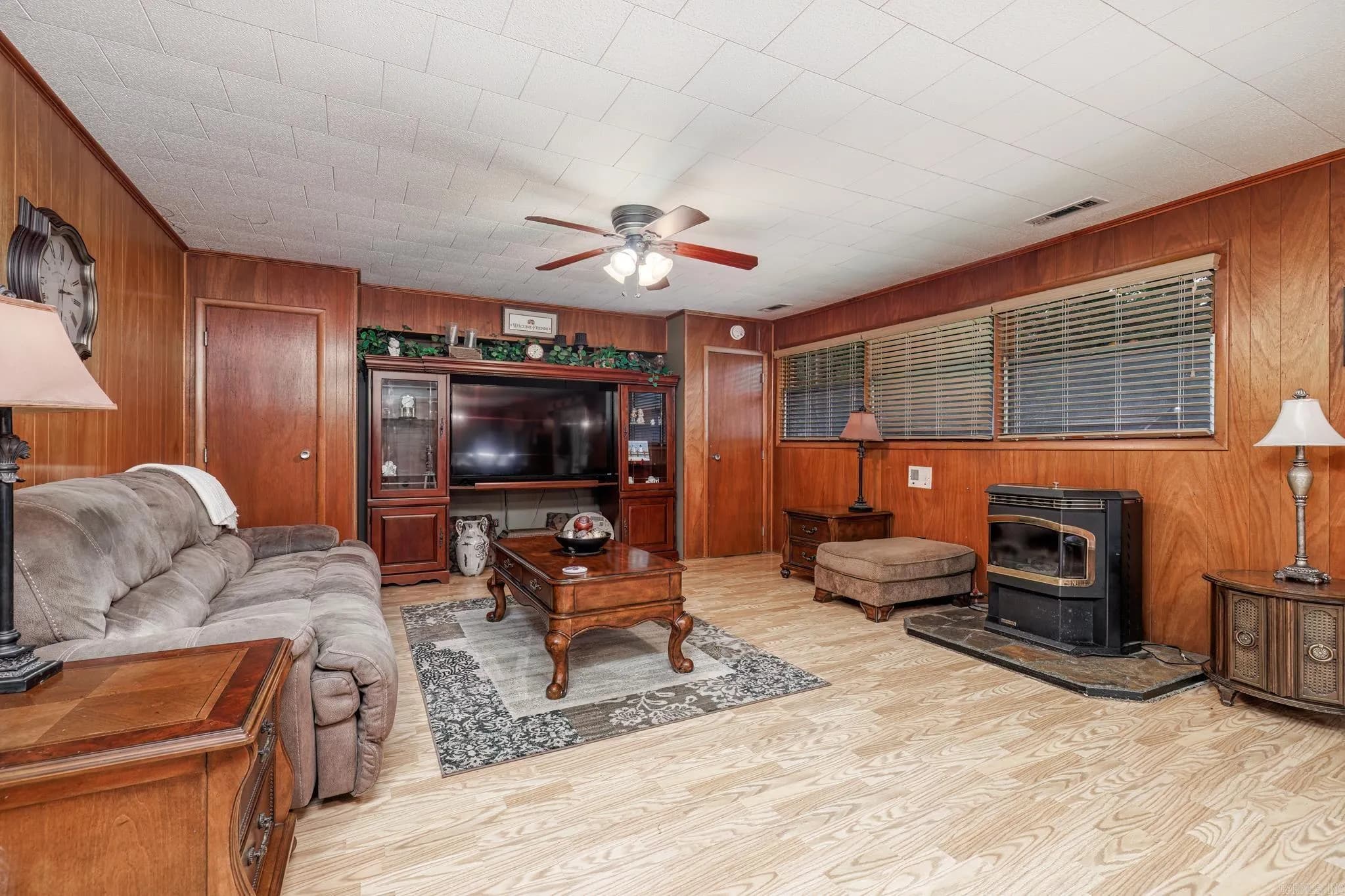 Property at 441 W Main - Image 25