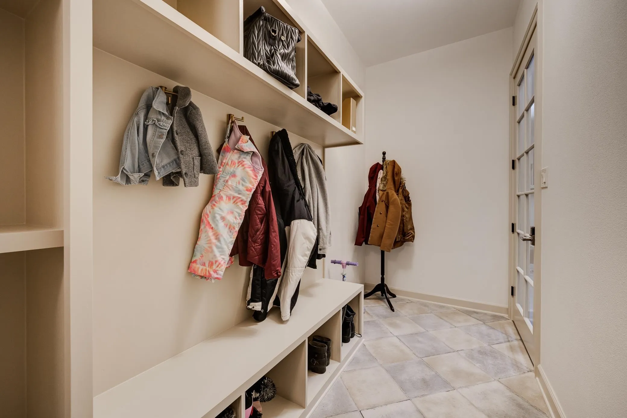 Property at 105  Buckland place - Image 29
