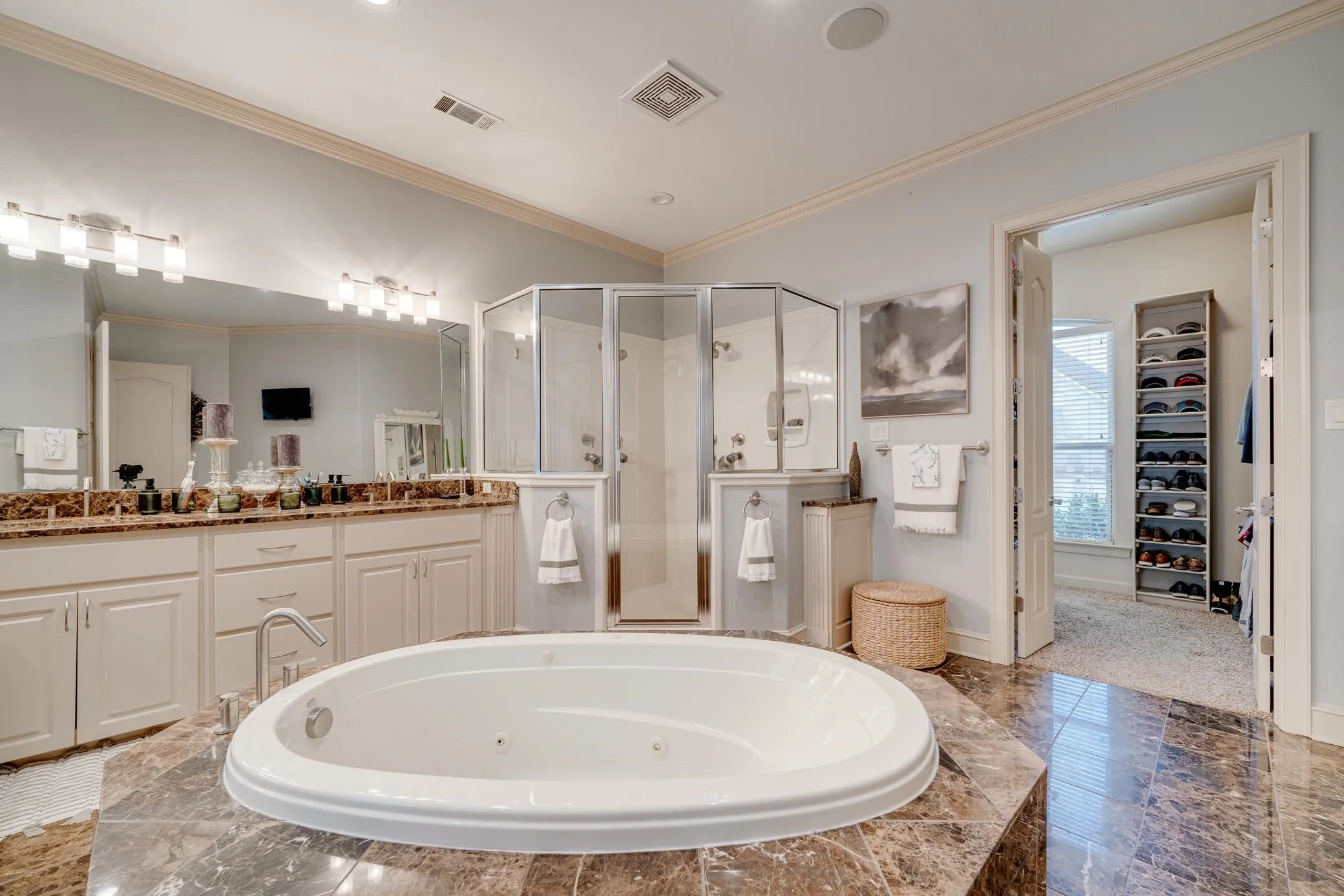 Property at 105  Buckland place - Image 24