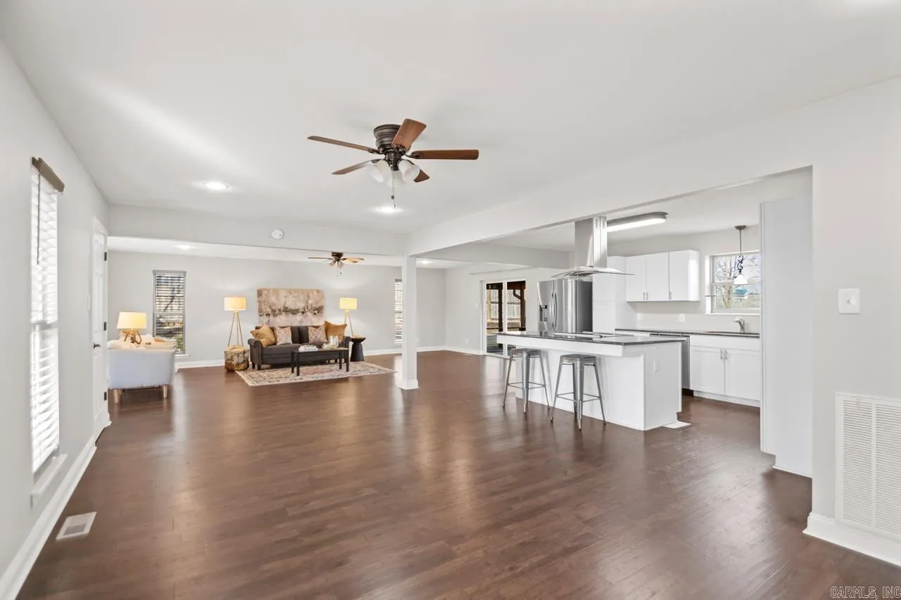 Property at 36  Greenview - Image 2