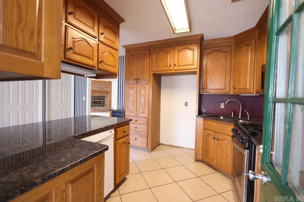 Property at 21517  Randolph road - Image 6