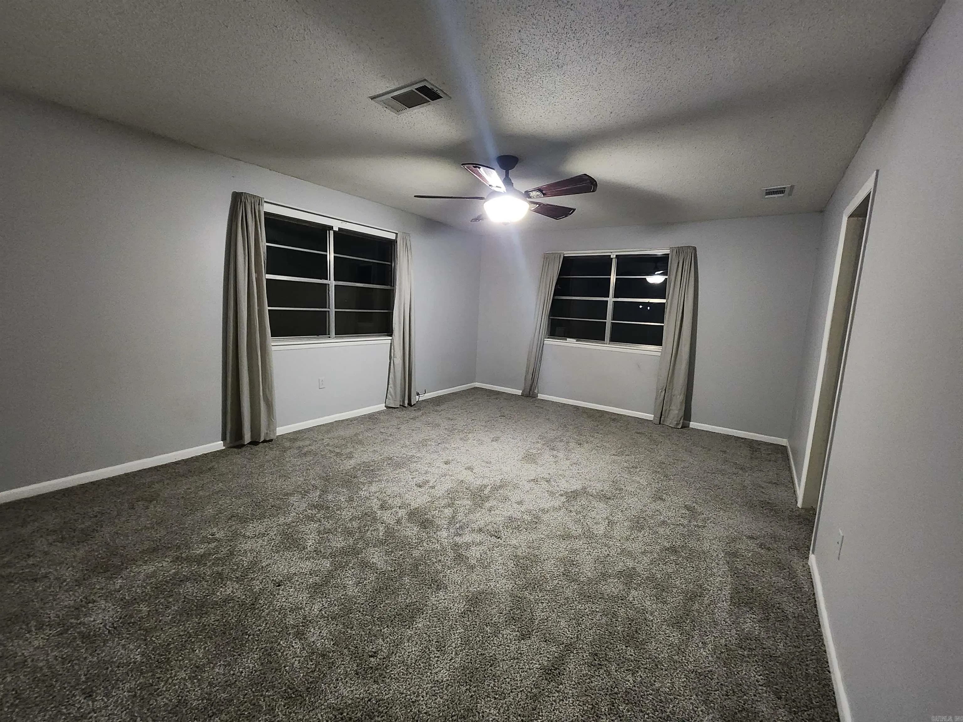 Property at 116  Shamrock - Image 23