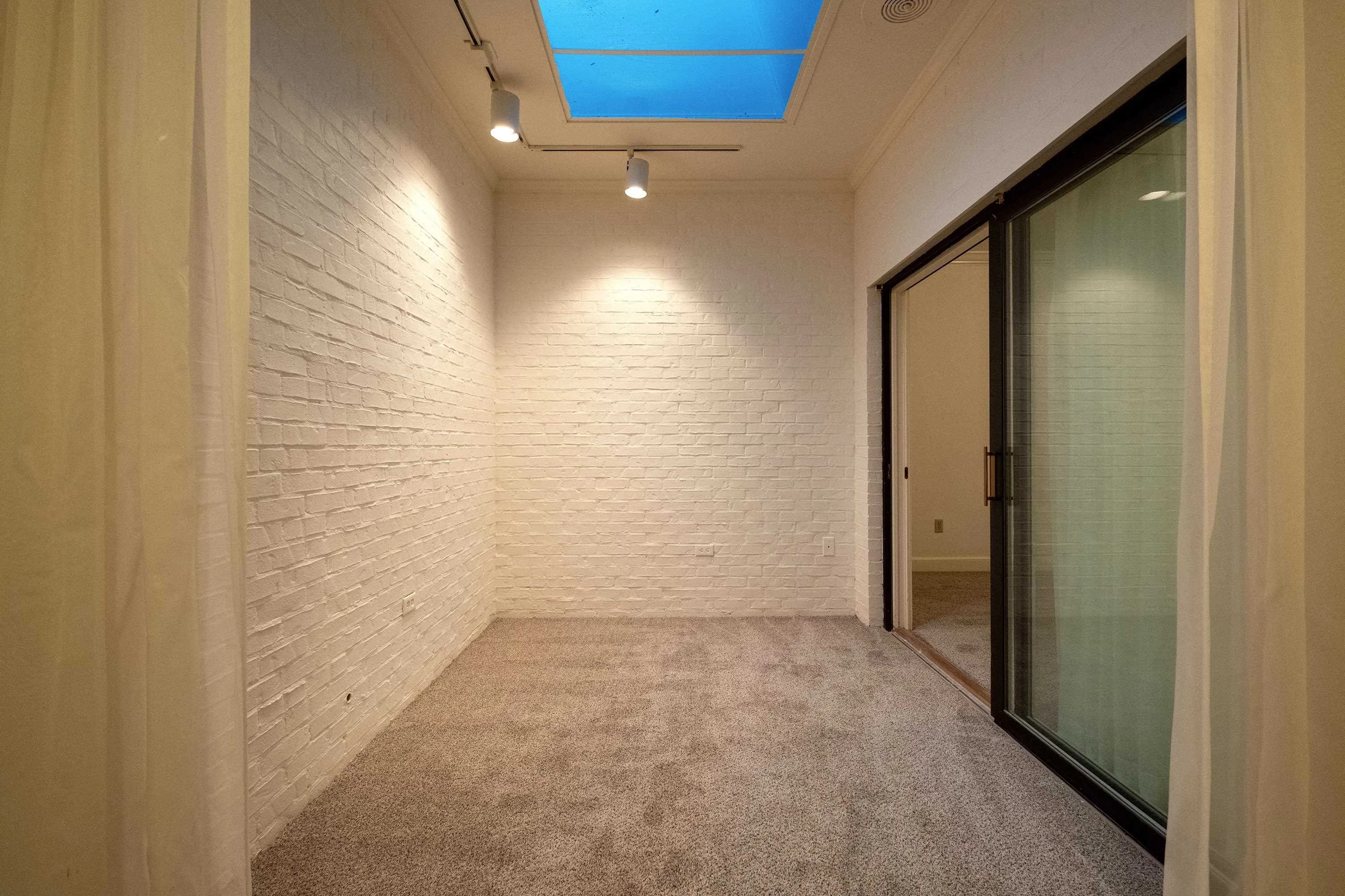 Property at 9  Riverbend - Image 27