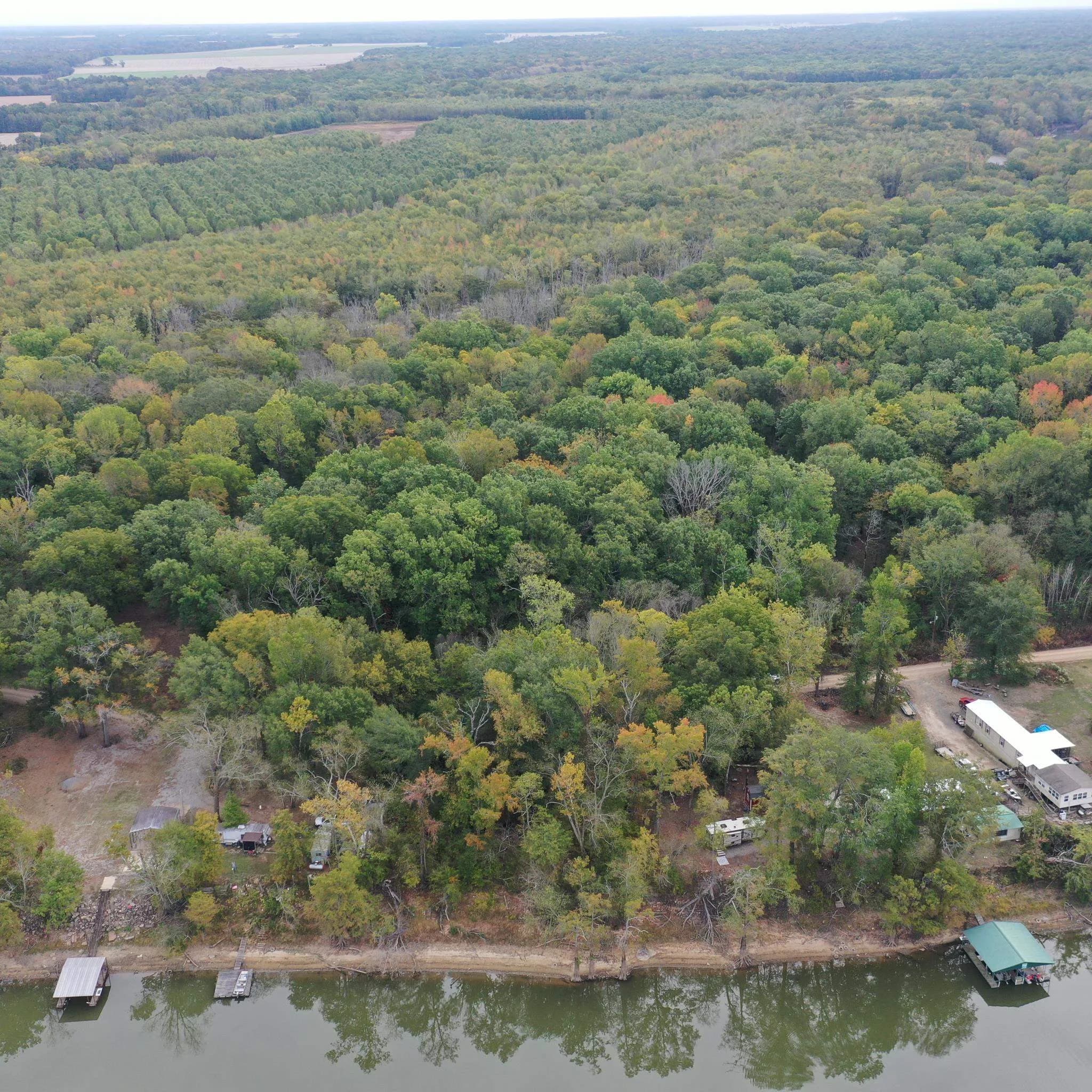 Property at Lower maddox bay rd. - Image 8