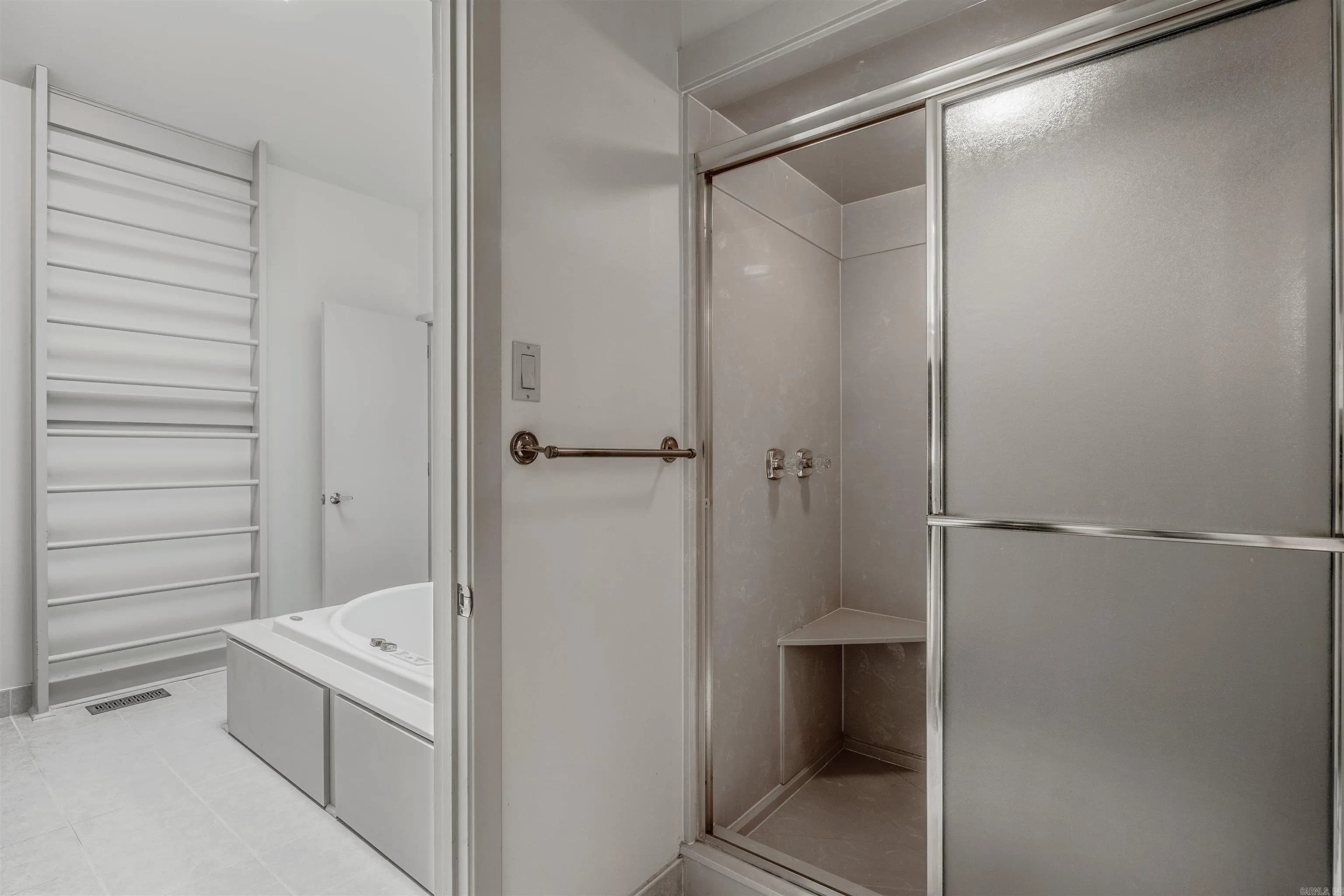 Property at 15  Club manor - Image 26