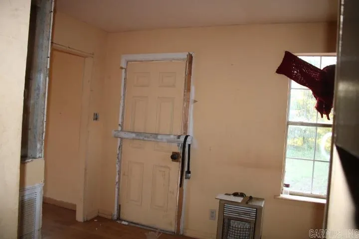 Property at 2818  Springer - Image 28