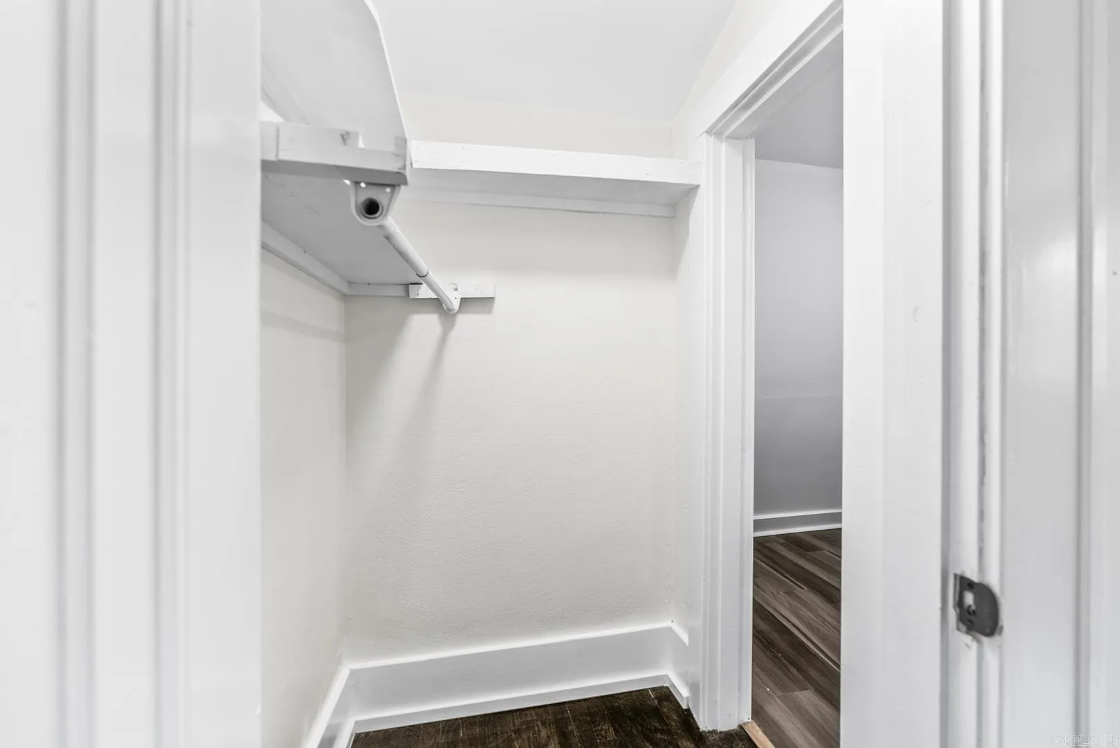Property at 108 S Martin - Image 29
