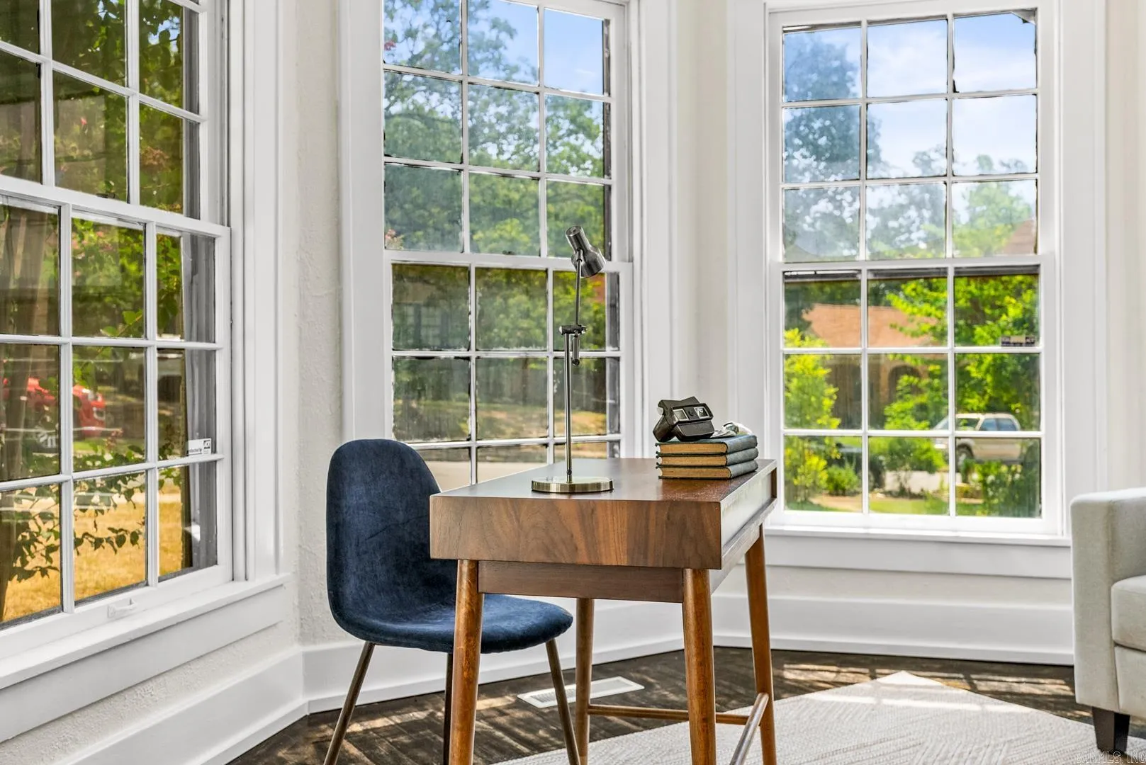 Property at 108 S Martin - Image 7