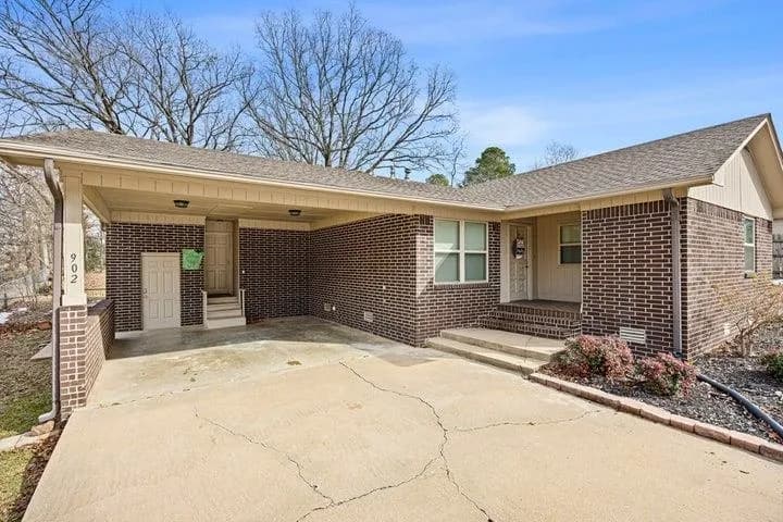 Property at 902 W 18th terrace - Image 38