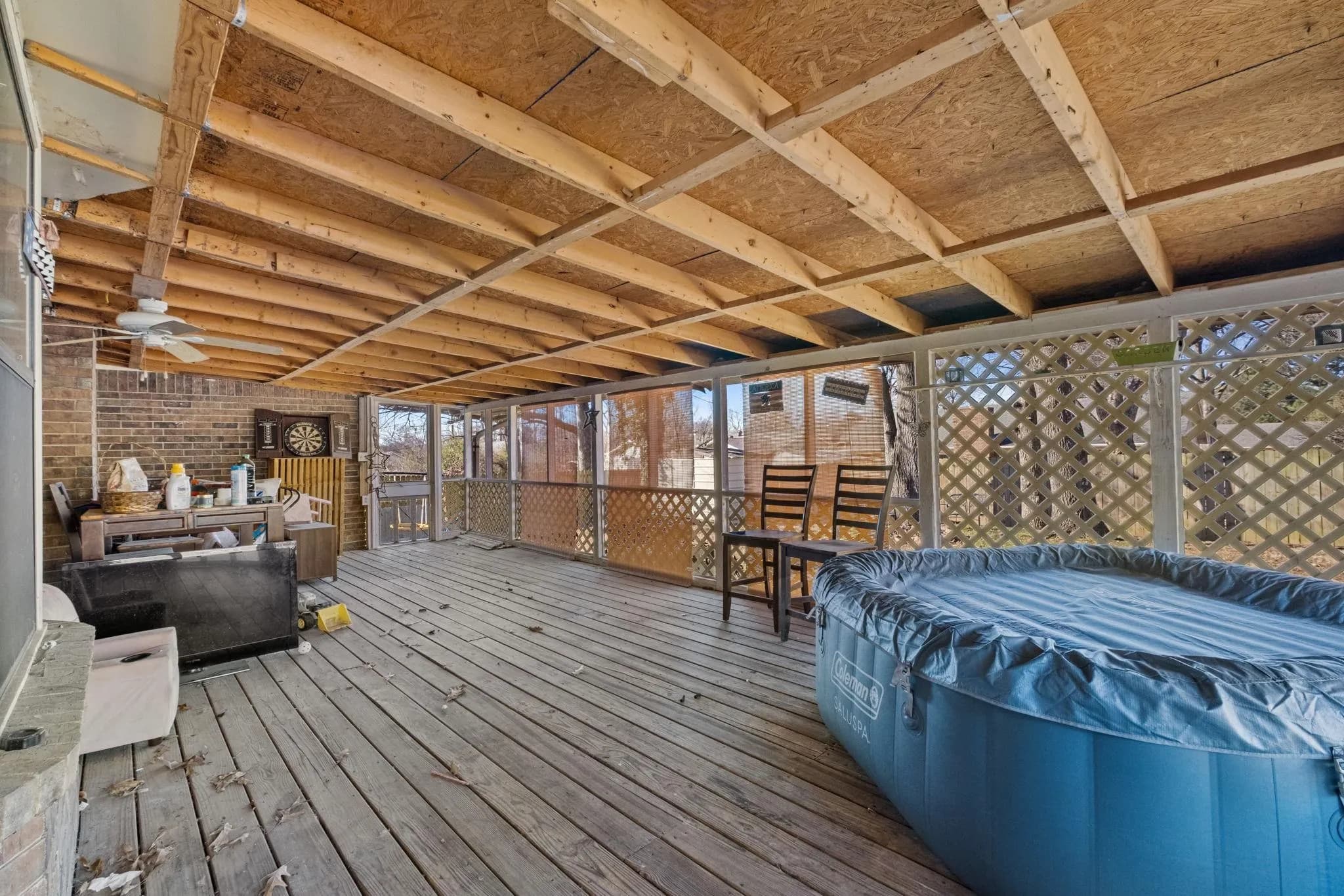 Property at 67  Falcon - Image 32