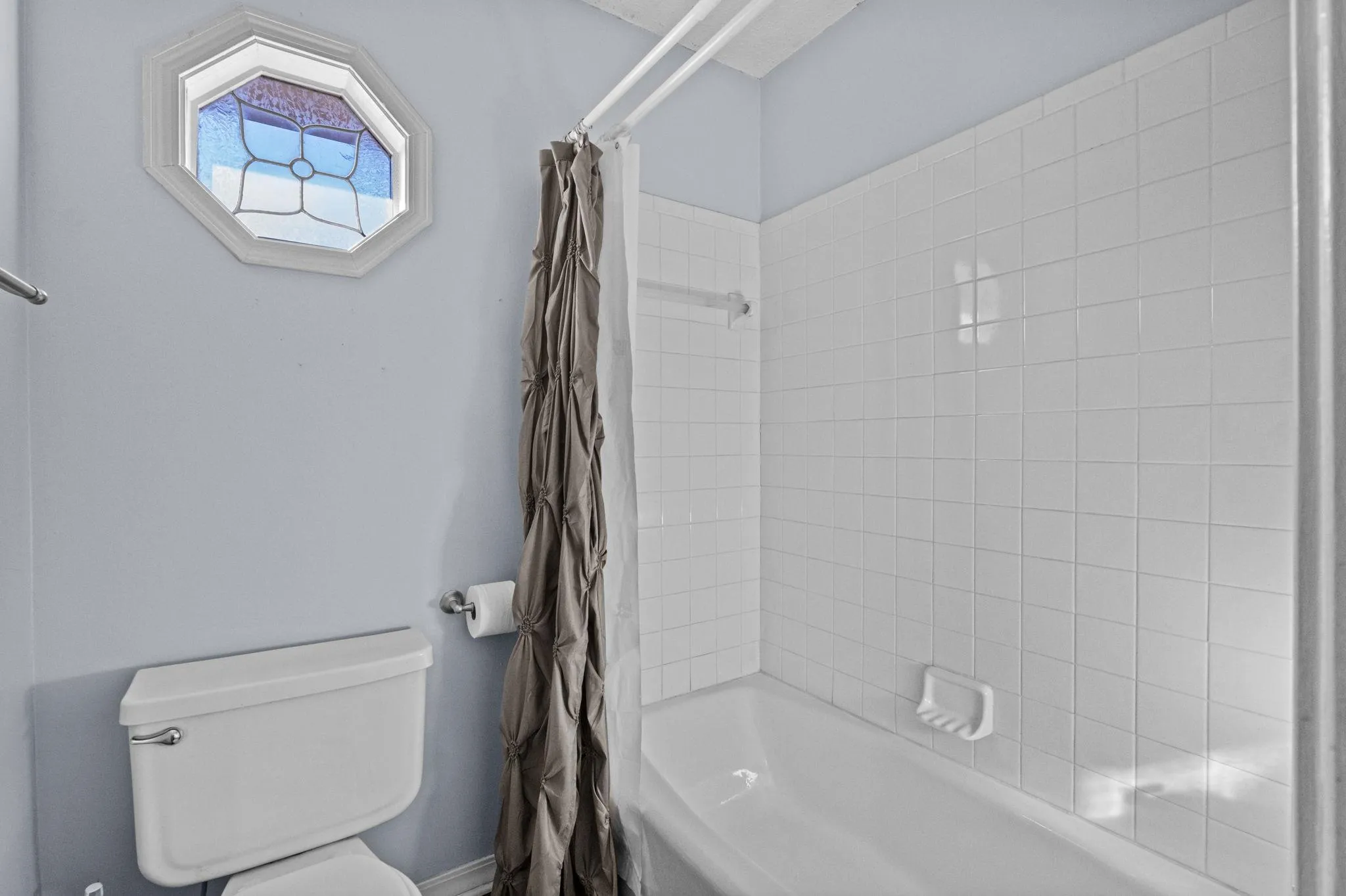 Property at 67  Falcon - Image 28