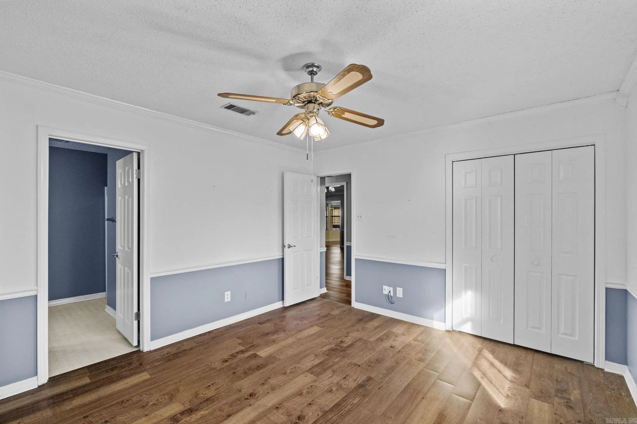 Property at 67  Falcon - Image 18