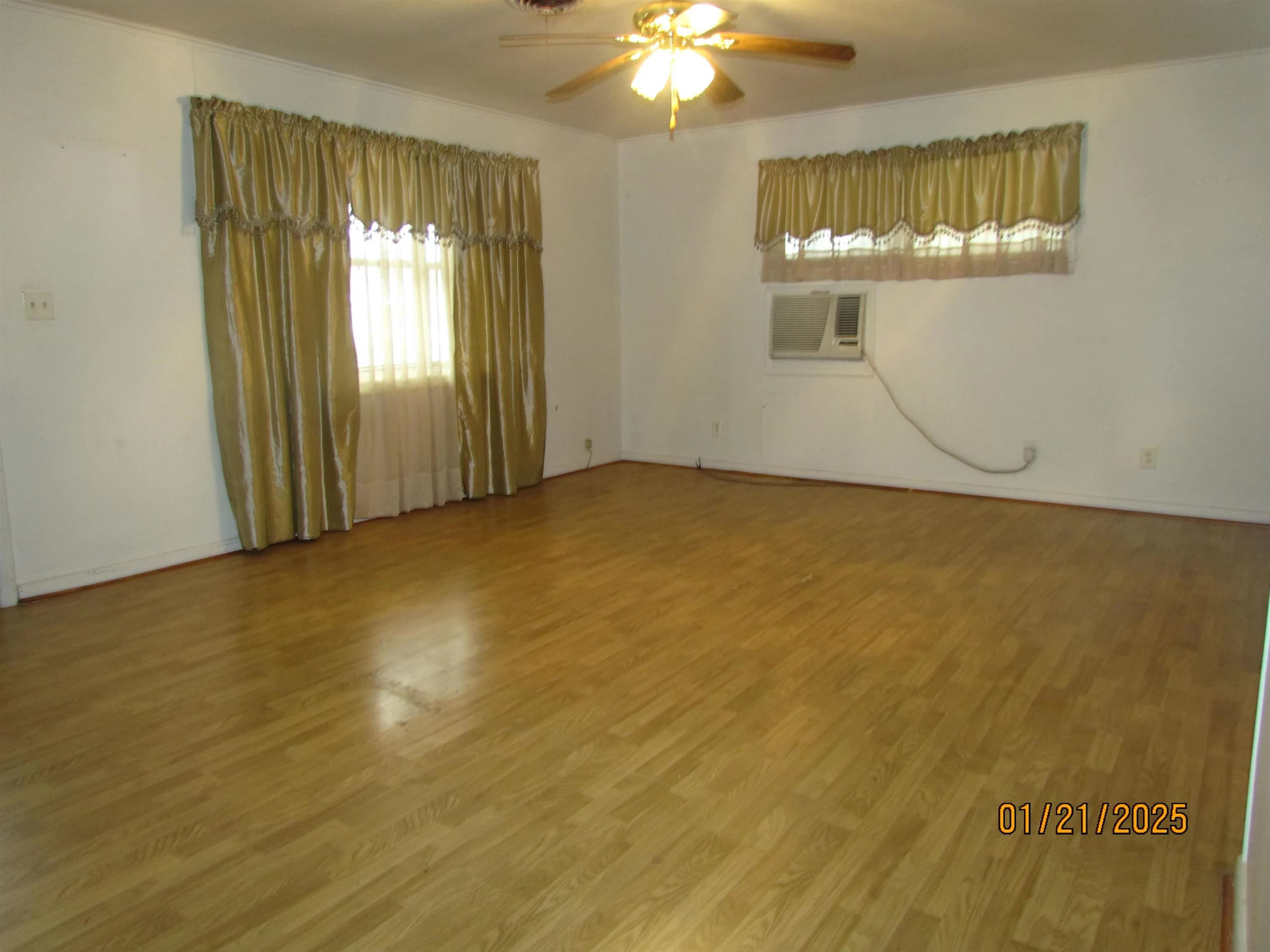 Property at 1104  Parkway - Image 36
