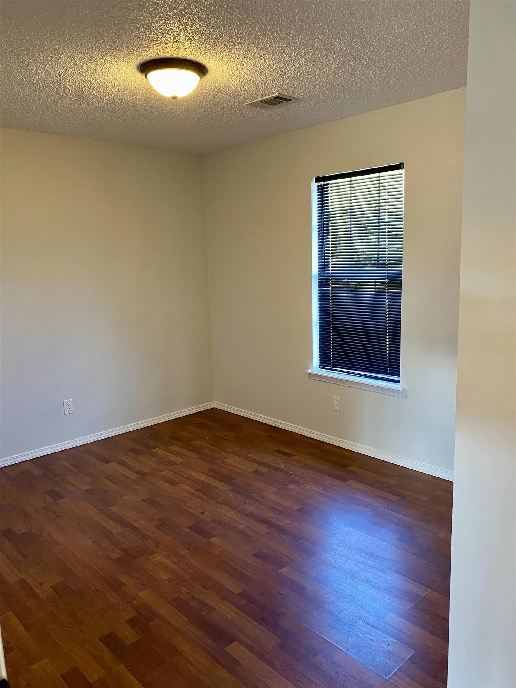Property at 908  Mill road - Image 20