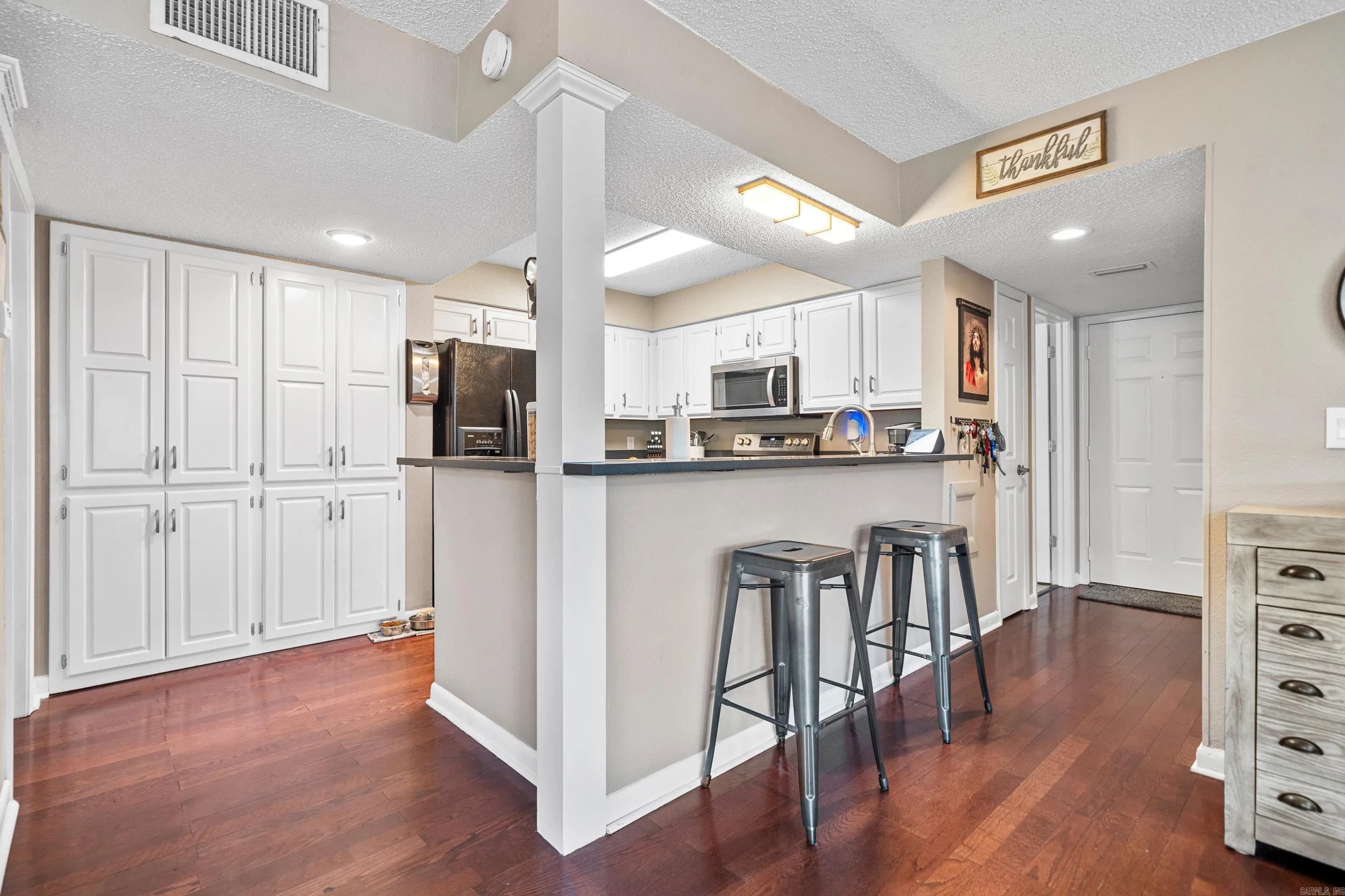 Property at 100  Bayou, A1 - Image 9