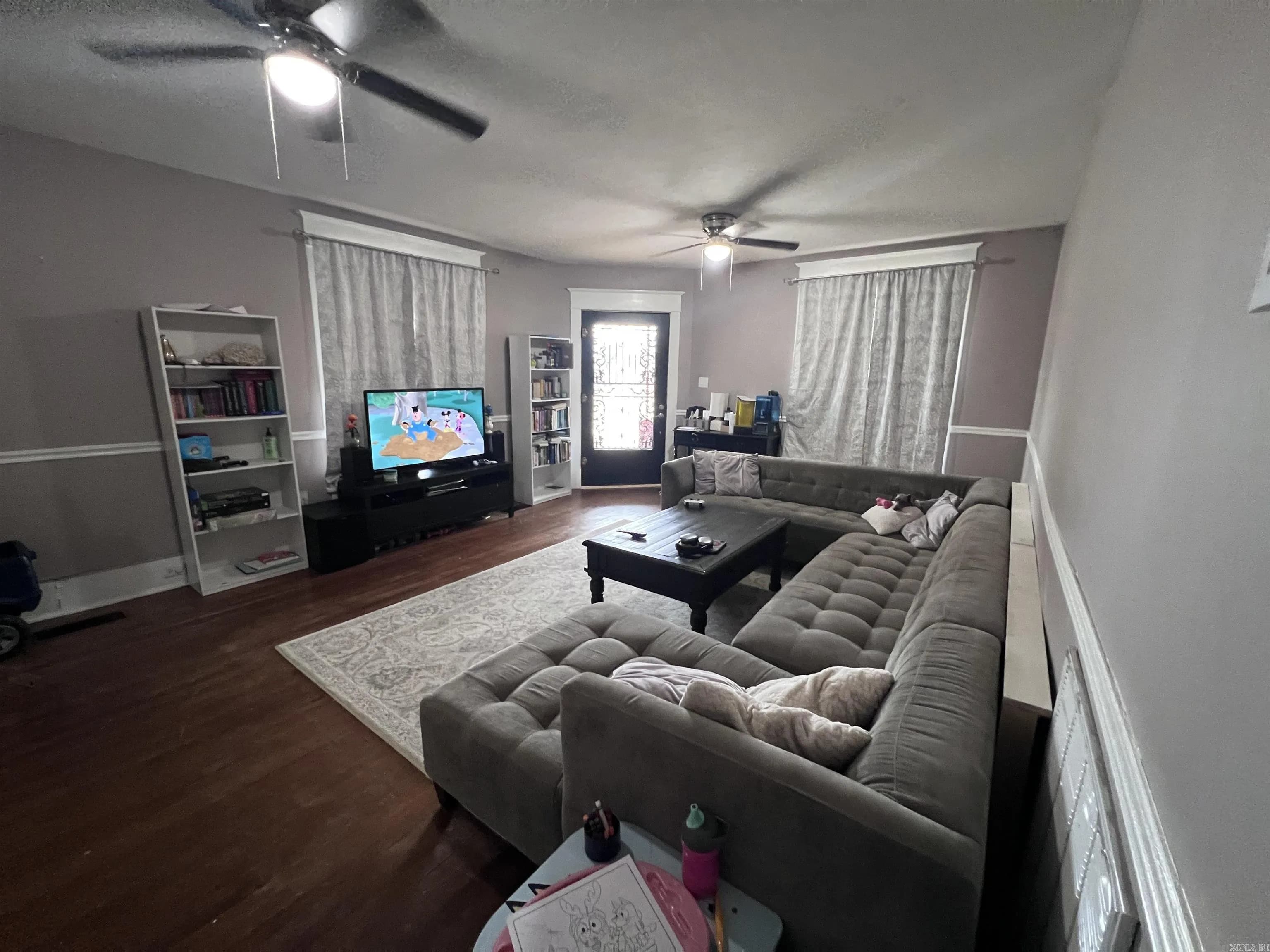 Property at 400 W Poplar - Image 2