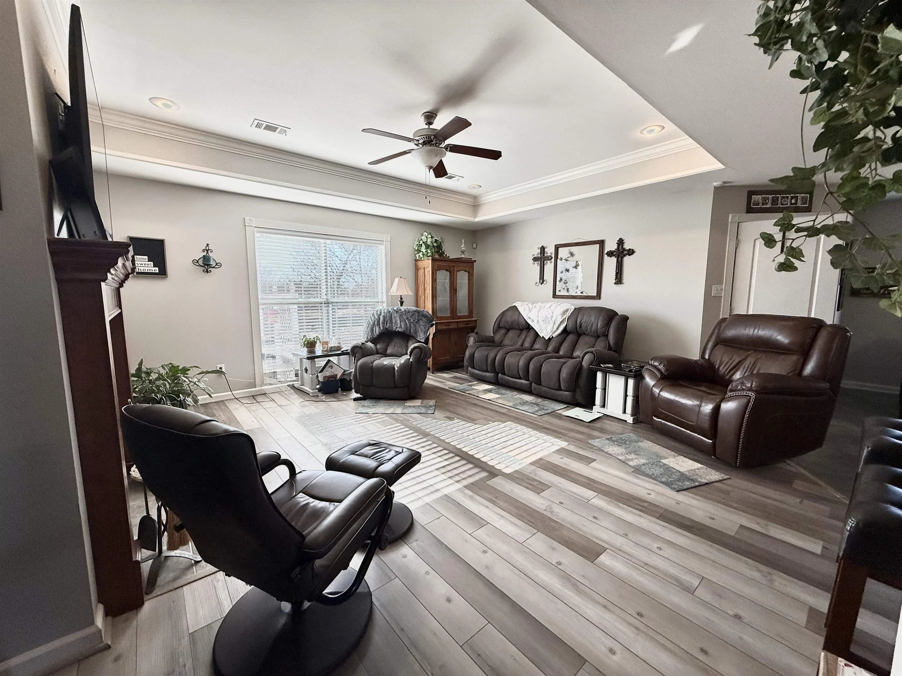 Property at 8337  Sagebrush - Image 4