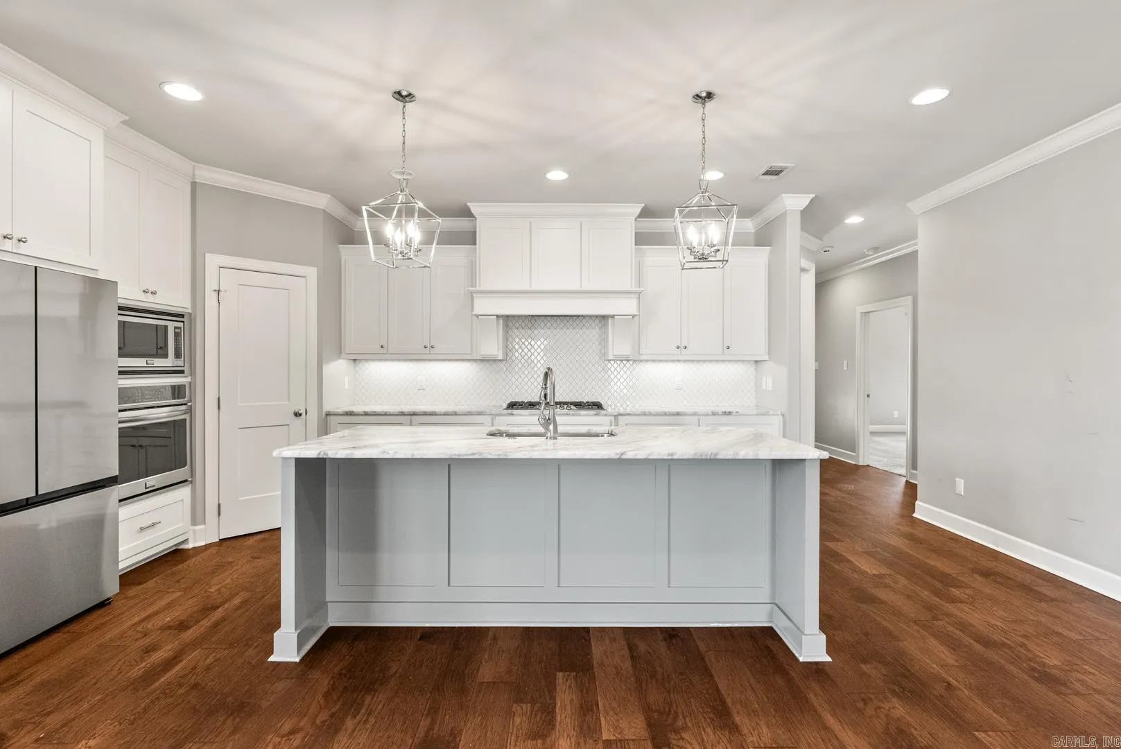 Property at 301  Wildcreek - Image 5