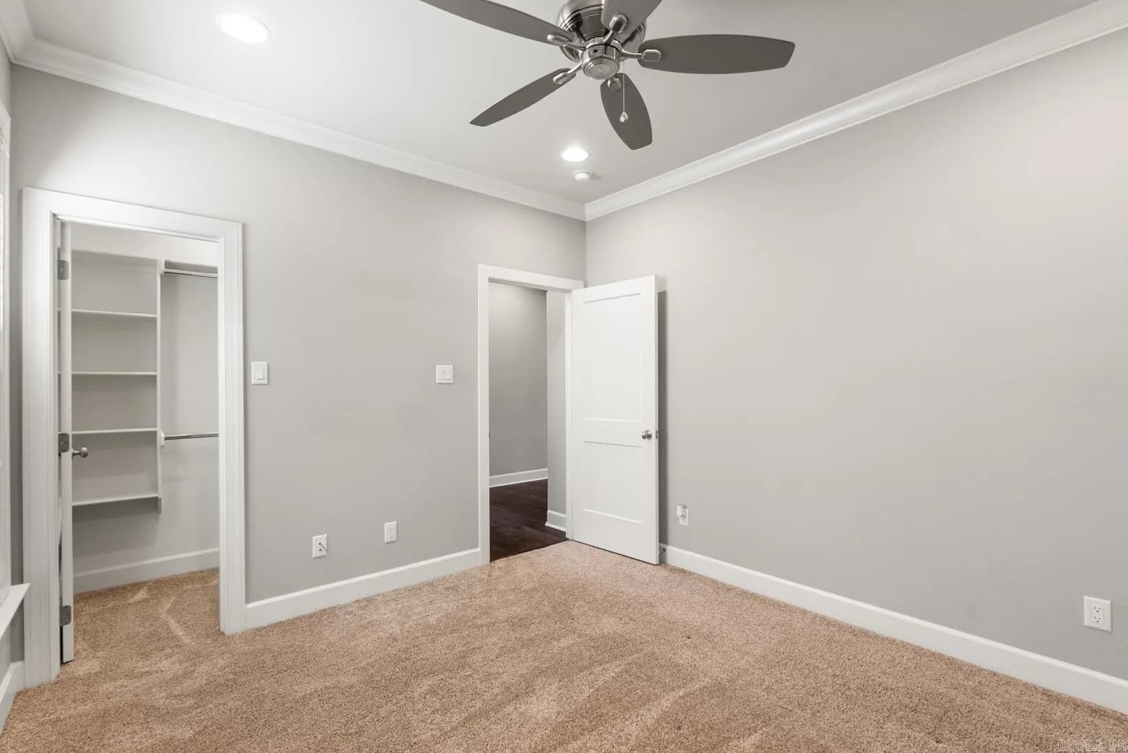 Property at 301  Wildcreek - Image 32