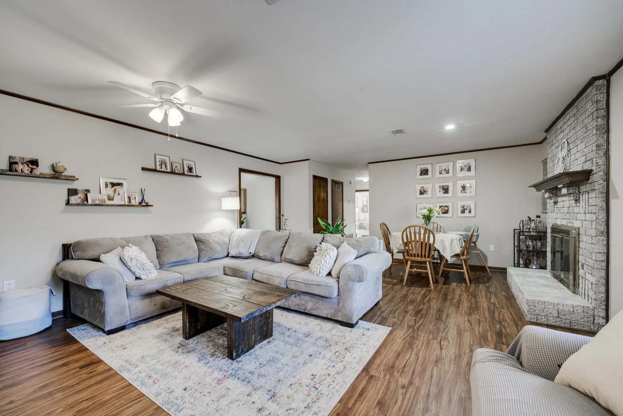 Property at 2  Valley - Image 6
