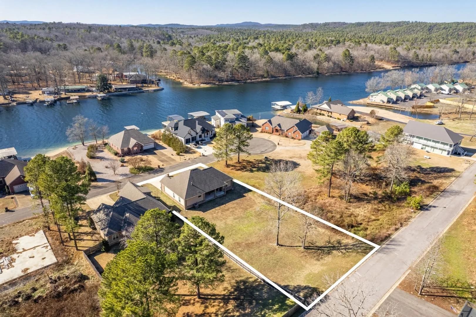 Property at 288  River mill point - Image 4
