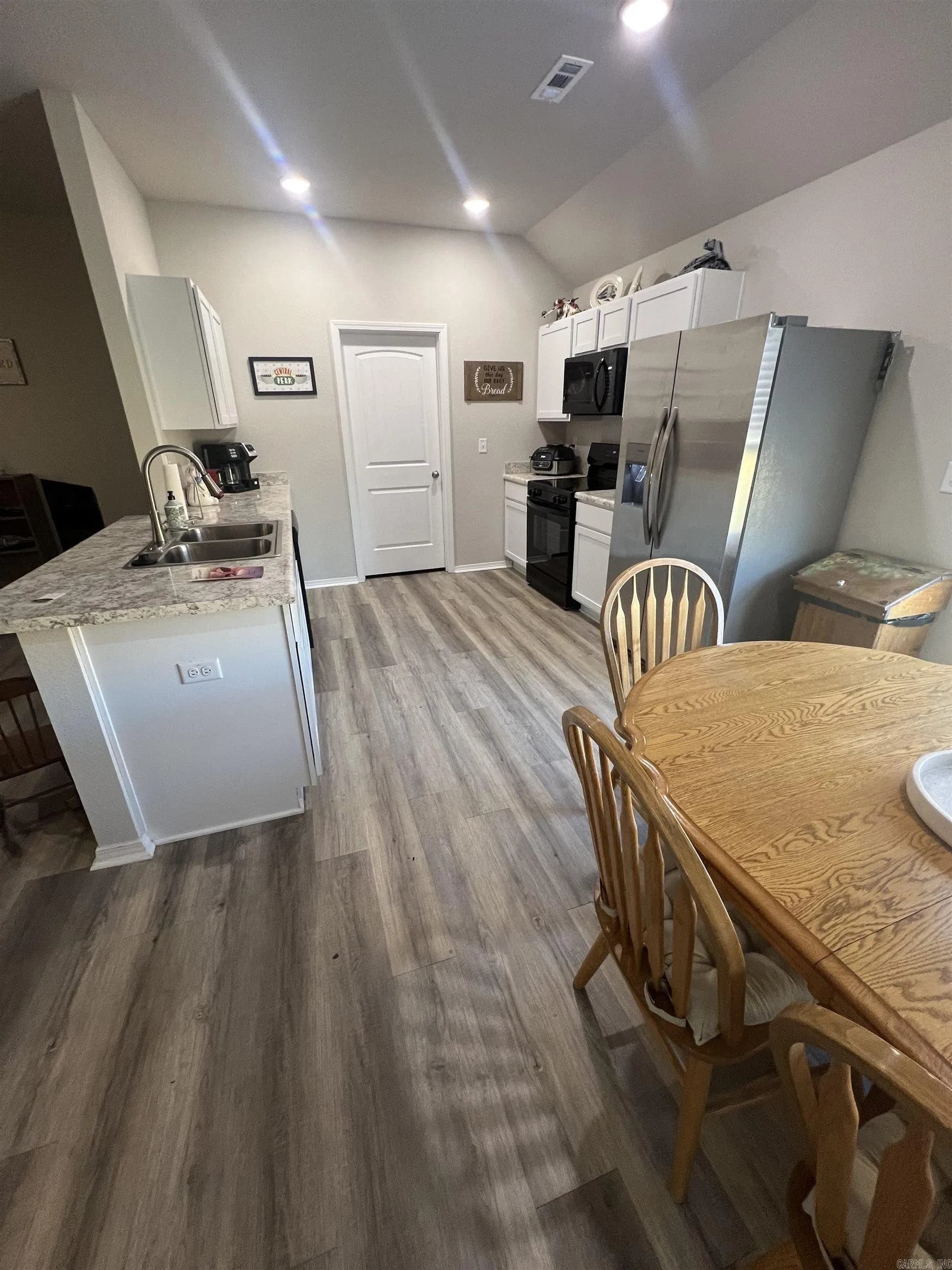 Property at 1714  Waycross - Image 24