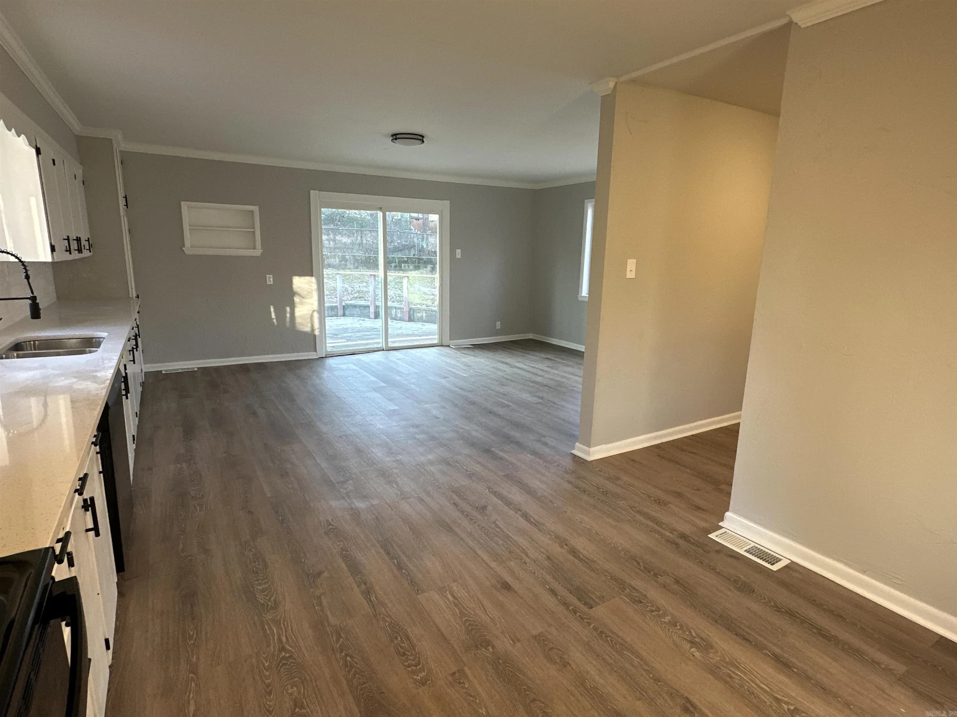Property at 16  Irving - Image 13