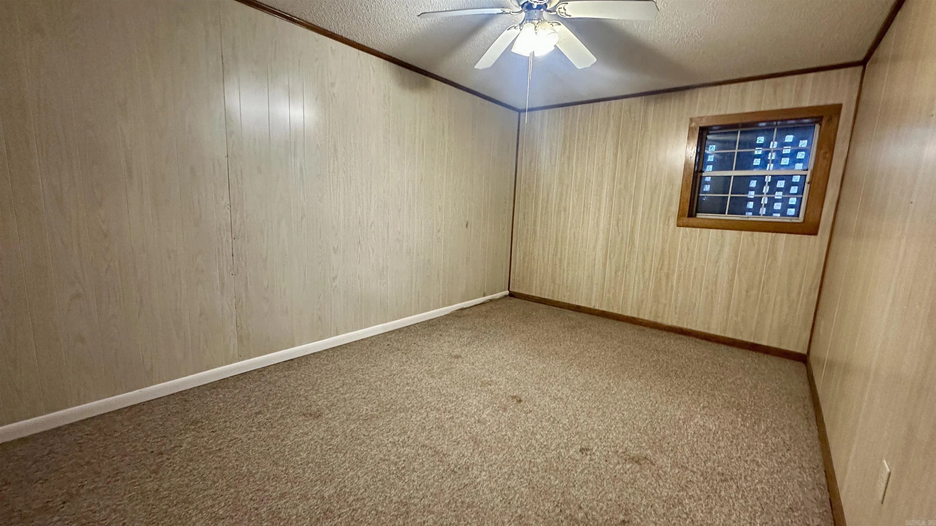Property at 327  Woodlawn rd. - Image 16