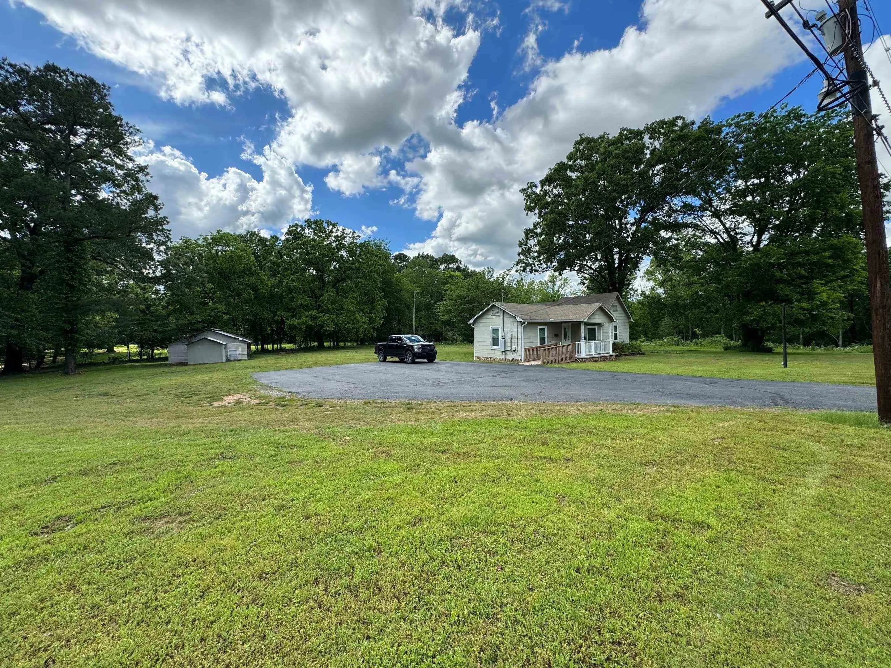 Property at 5013  Springhill - Image 20