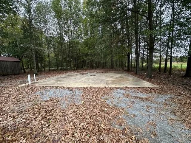 Property at 3700  Simons - Image 32