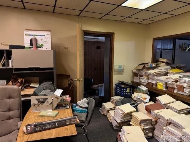 Property at 208 & 210 E Everett - Image 27