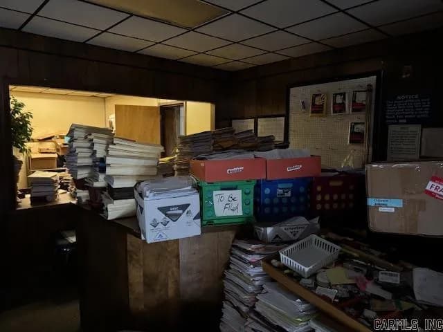 Property at 208 & 210 E Everett - Image 29