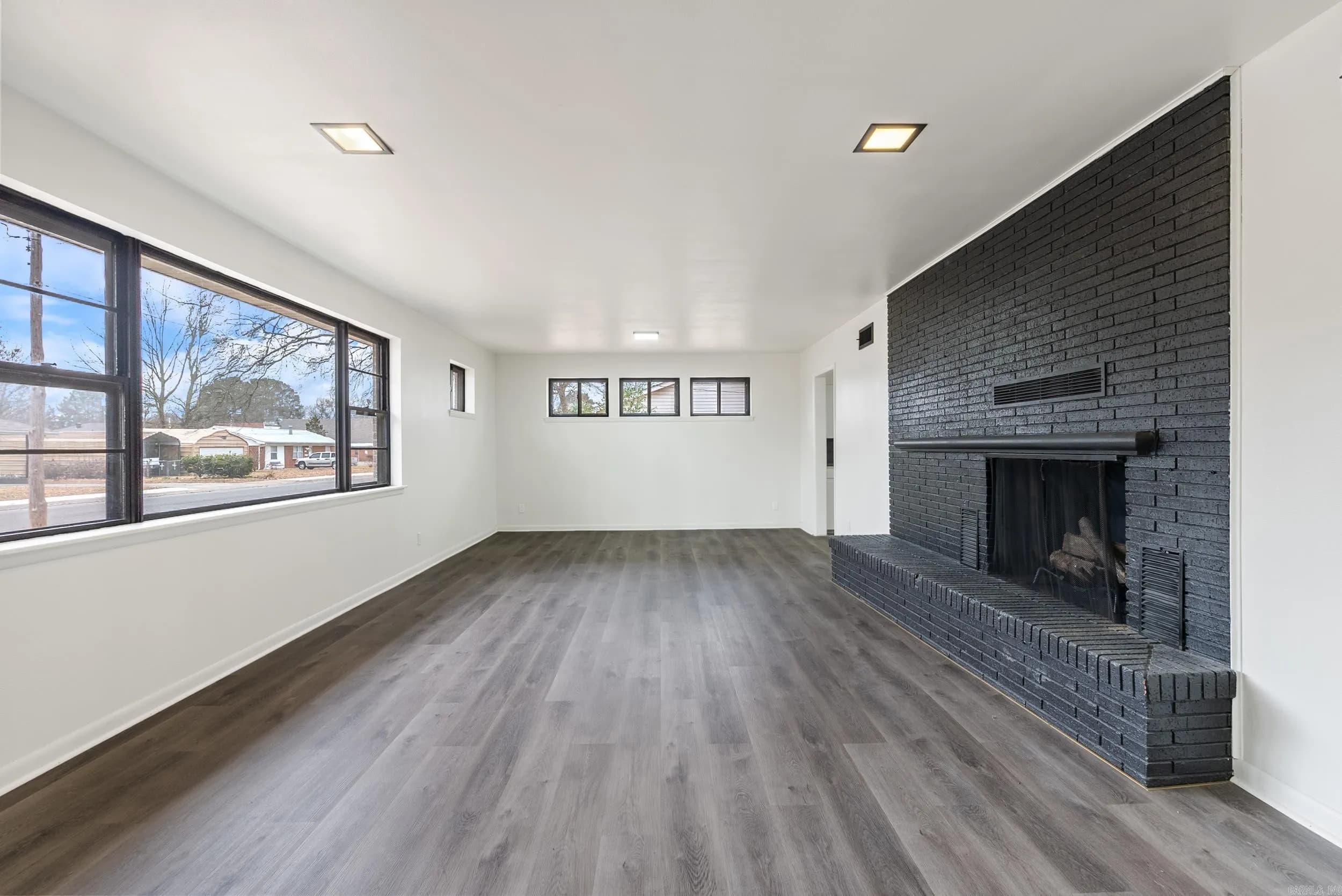 Property at 1315  Watkins street - Image 3