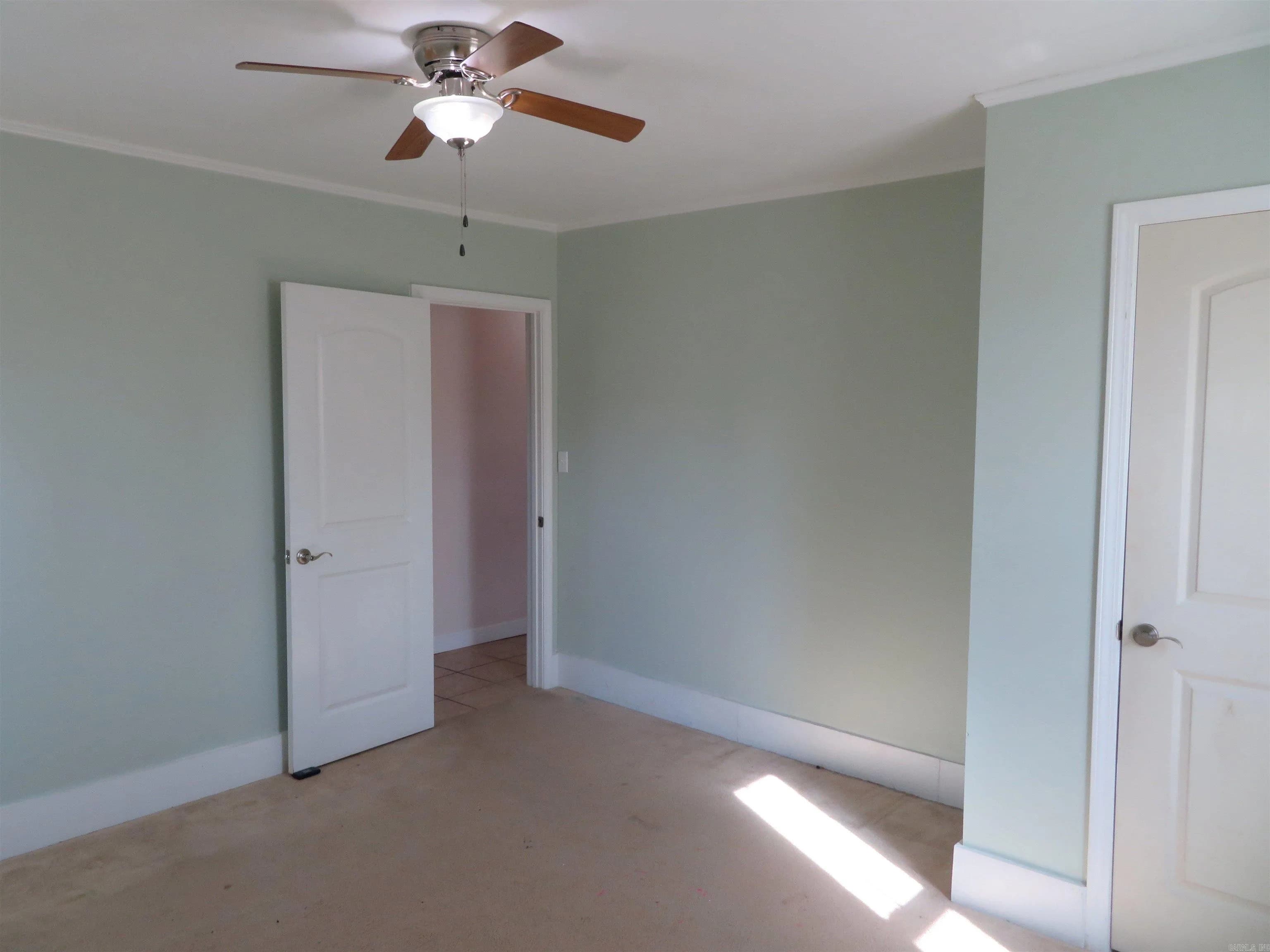 Property at 1124  Clinton - Image 32