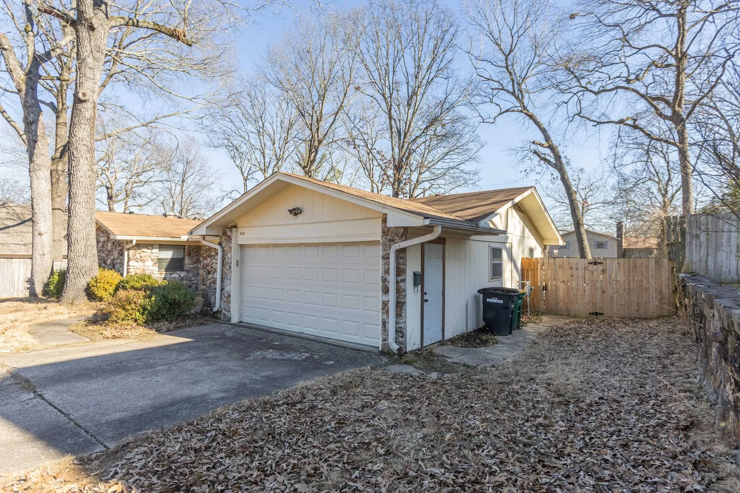 Property at 304 N Beverly - Image 3
