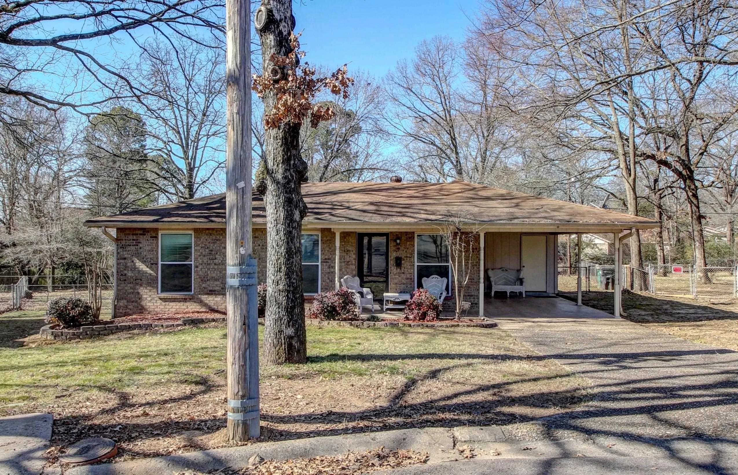 Property at 8  Woodmere - Image 2