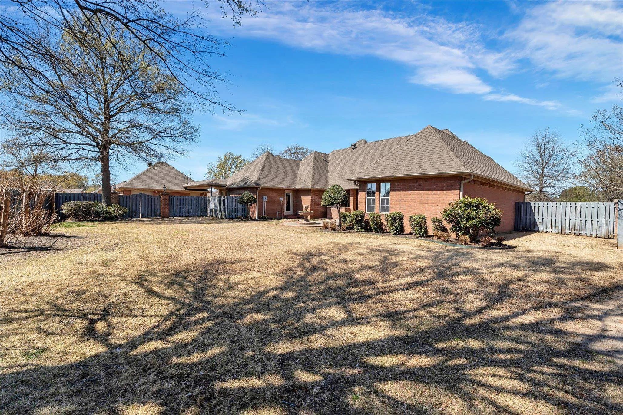 Property at 416  Savannah way - Image 25