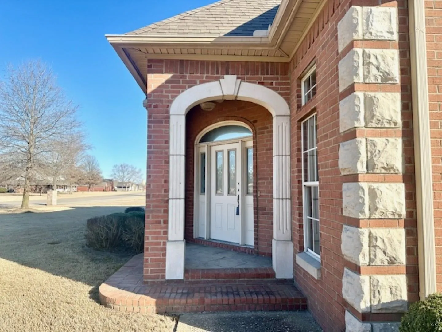 Property at 416  Savannah way - Image 3