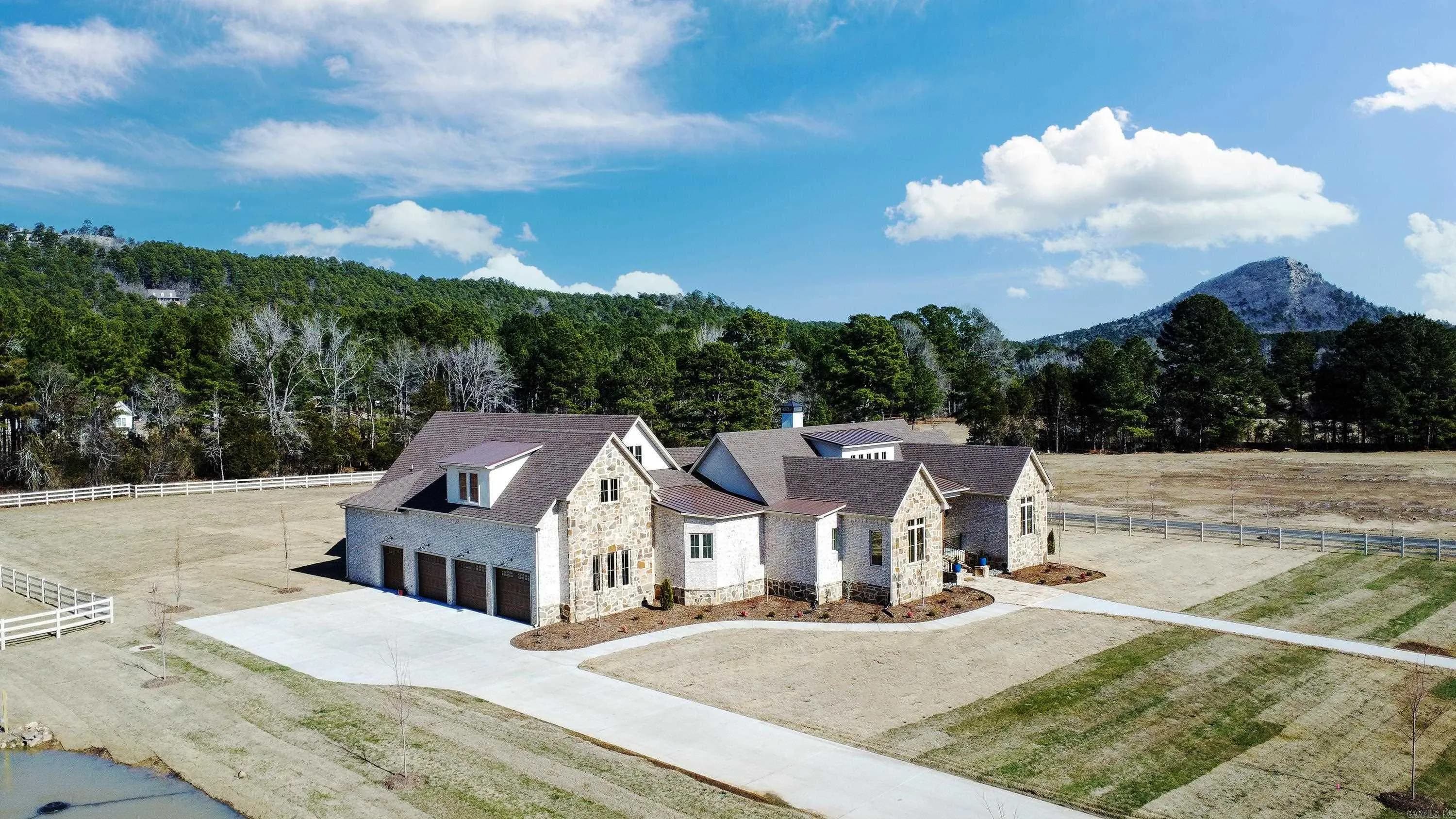Property at 3  Sweet gum grove - Image 1