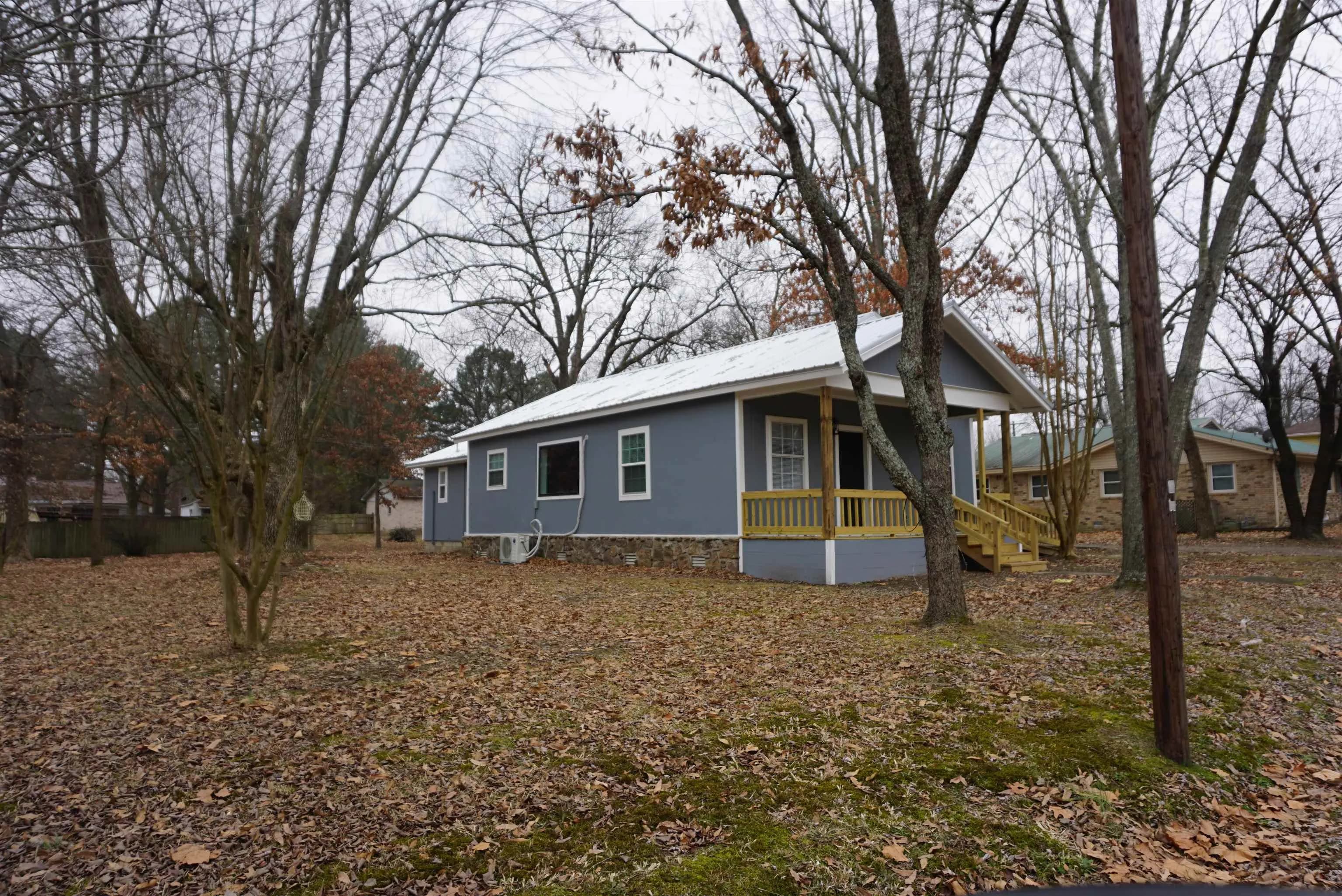 Property at 606  North st - Image 35