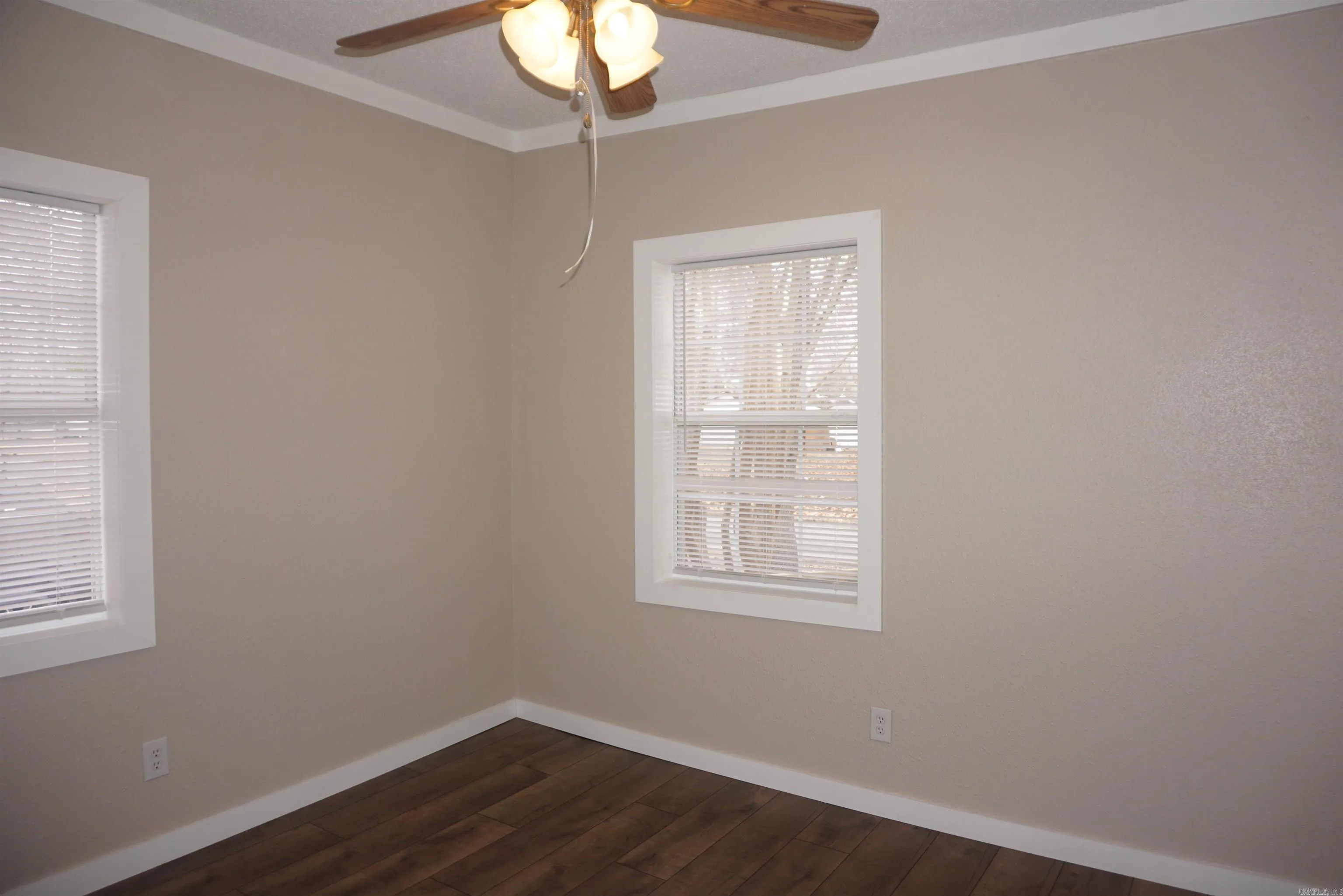 Property at 606  North st - Image 17