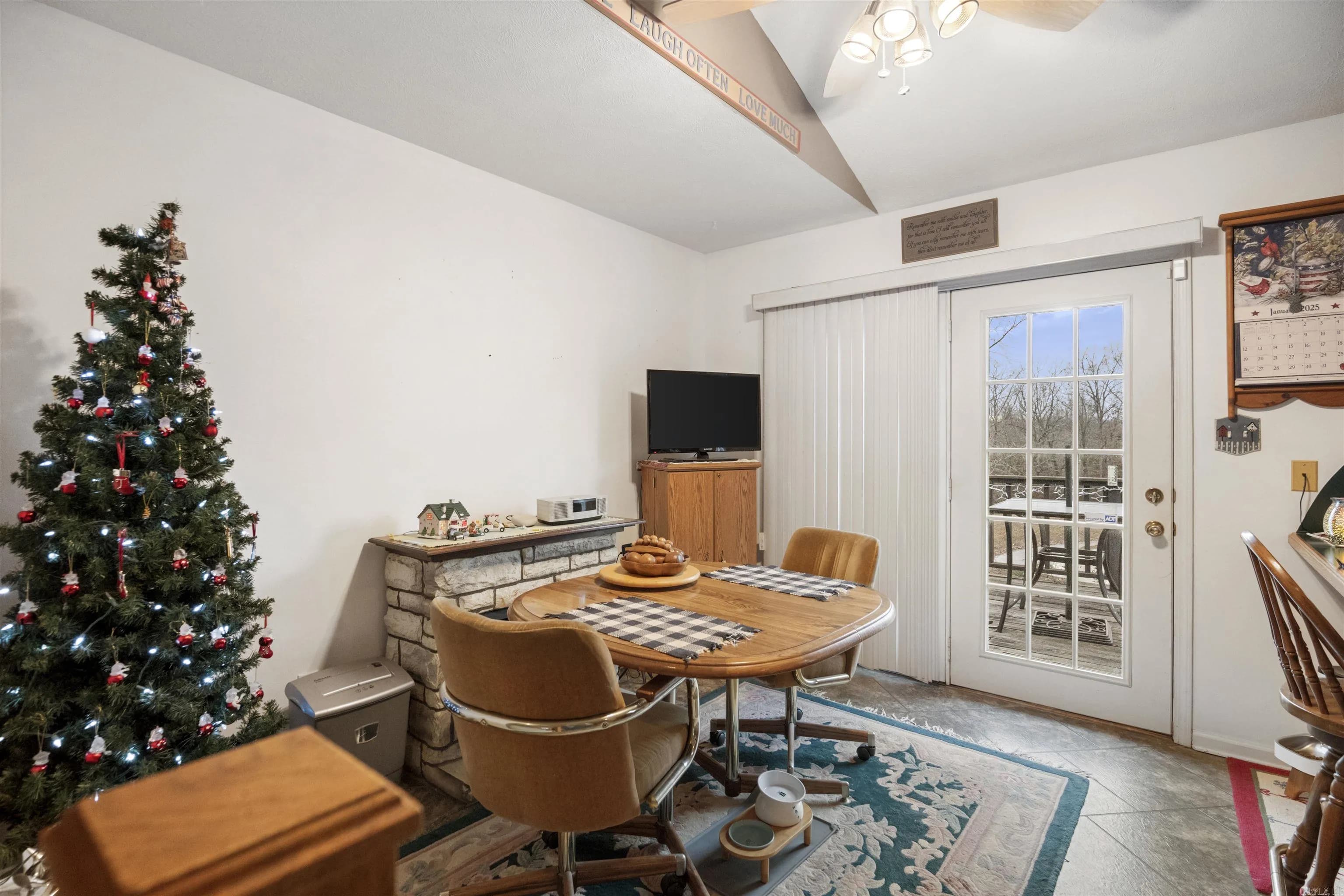 Property at 667  Hill - Image 15