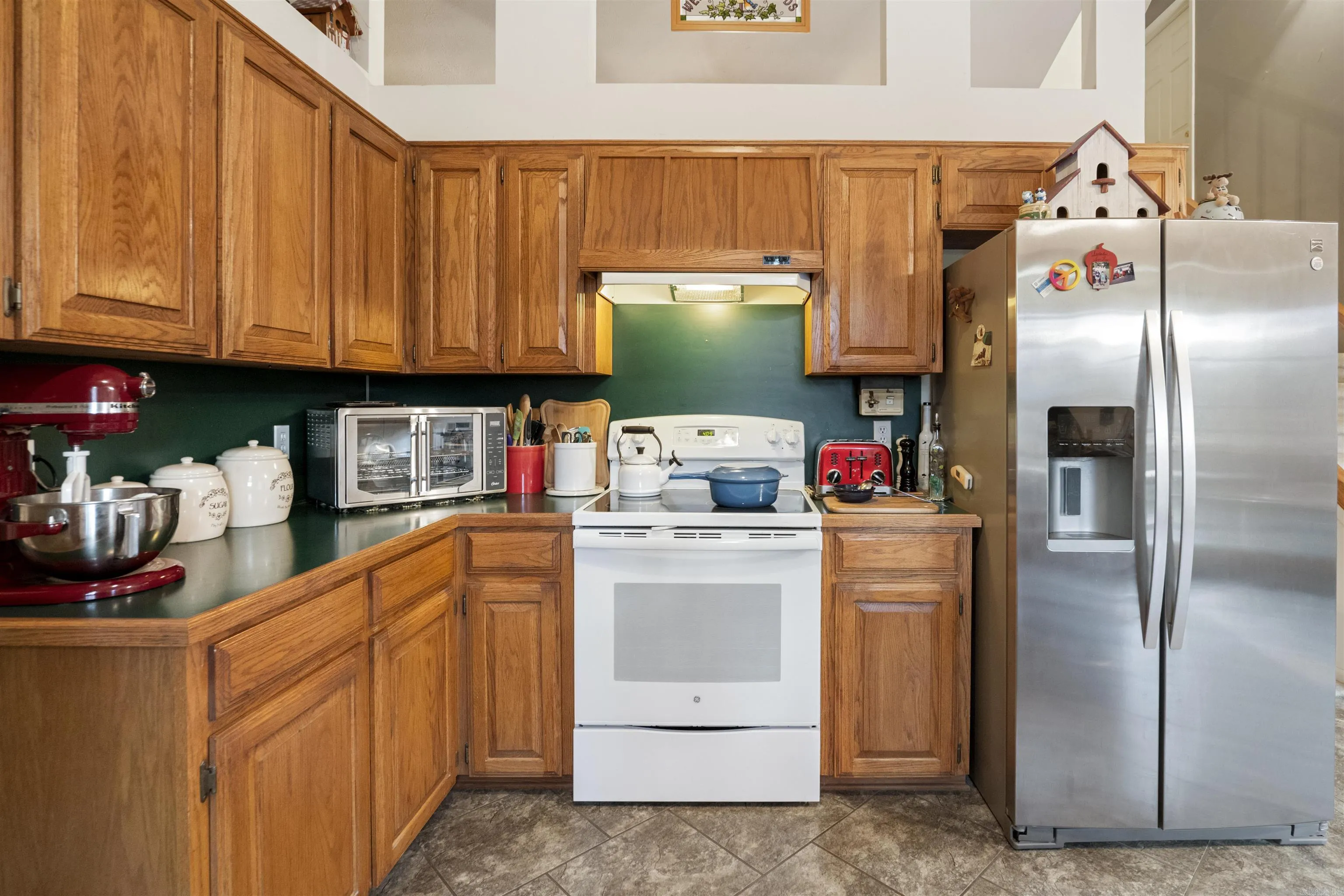 Property at 667  Hill - Image 12