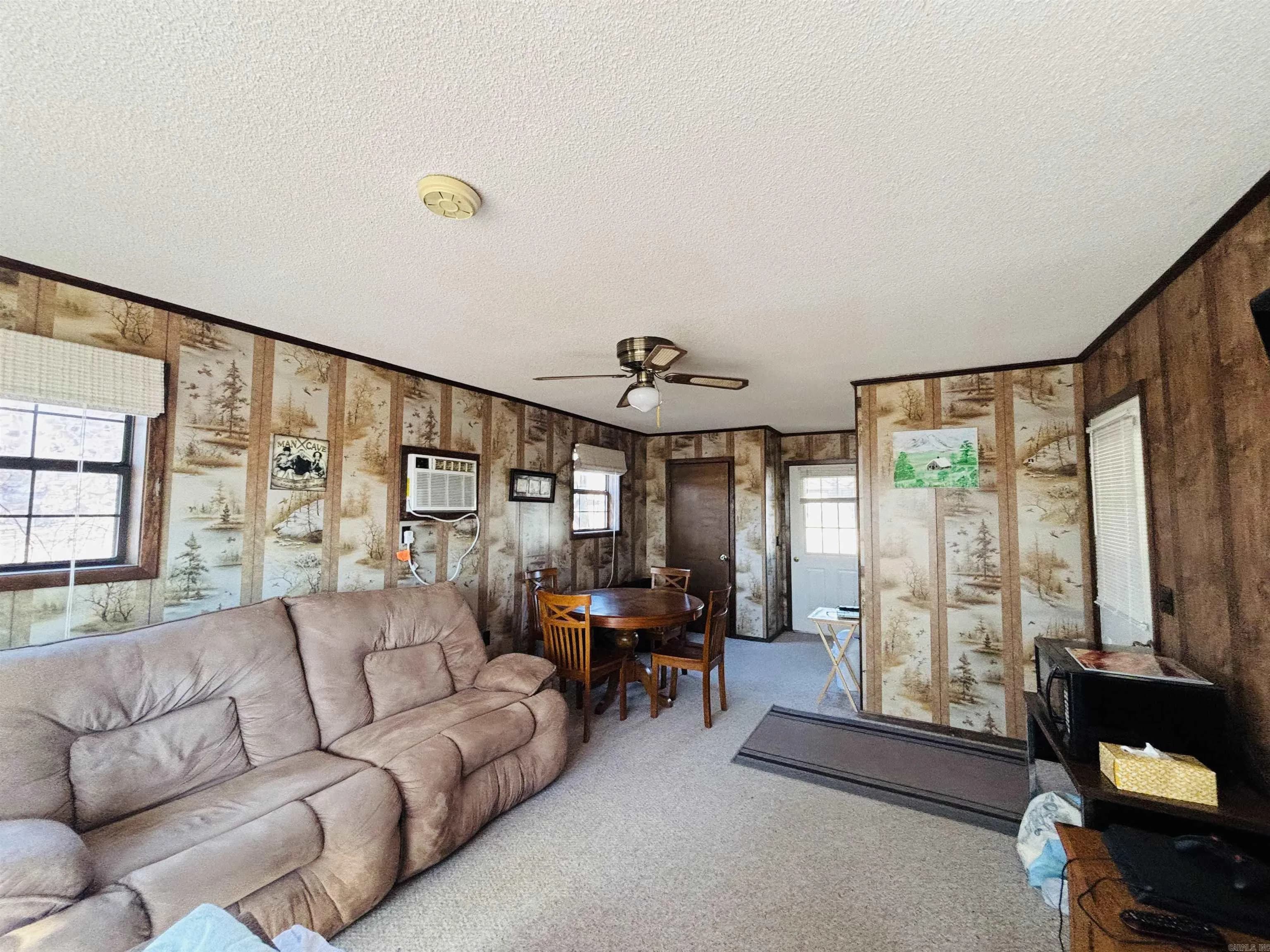 Property at 615 N Ridgeview - Image 32